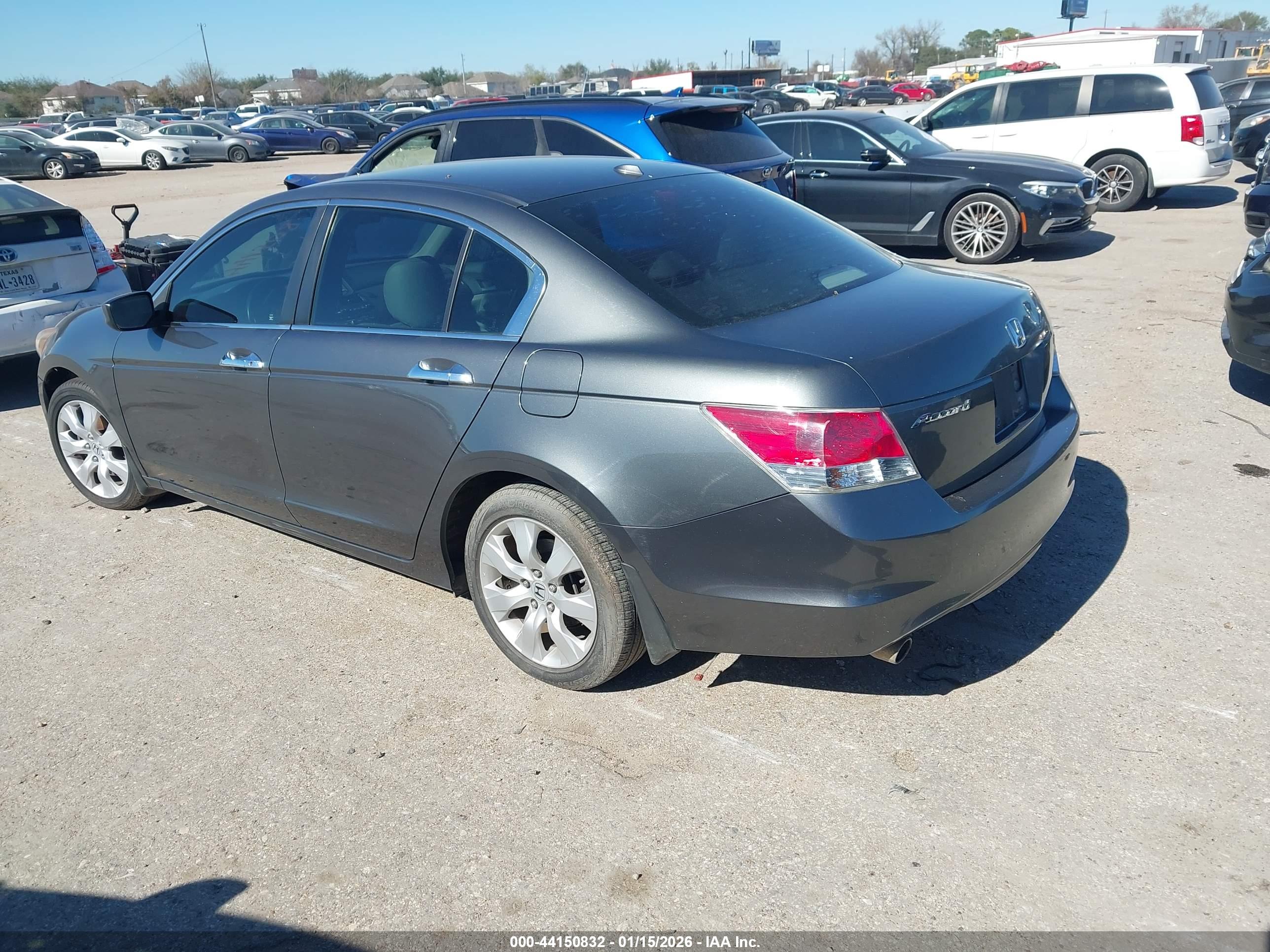HONDA ACCORD image 3