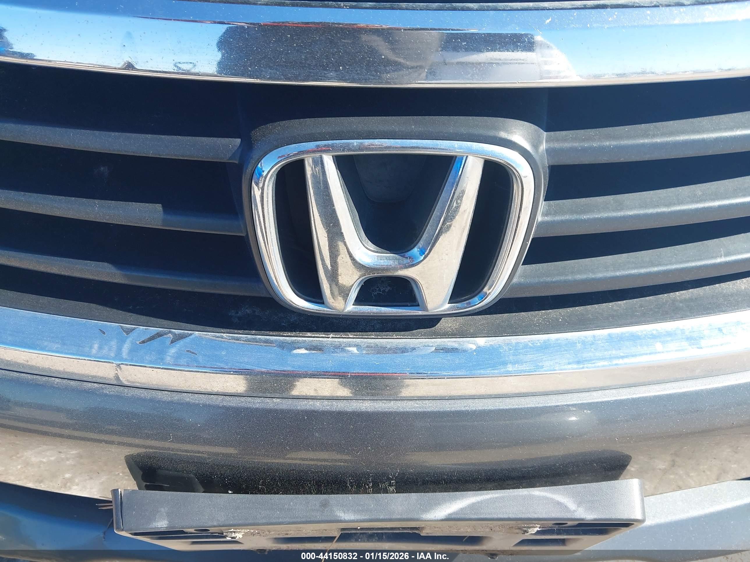 HONDA ACCORD image 6