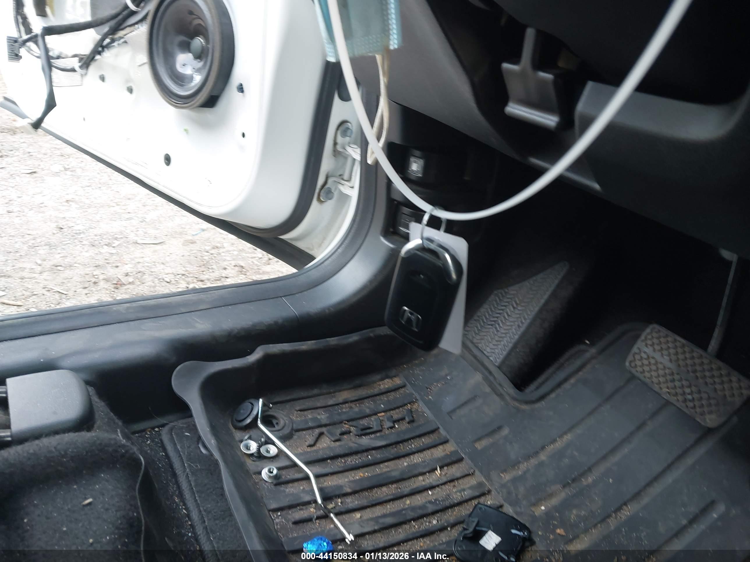 HONDA HR-V image 11