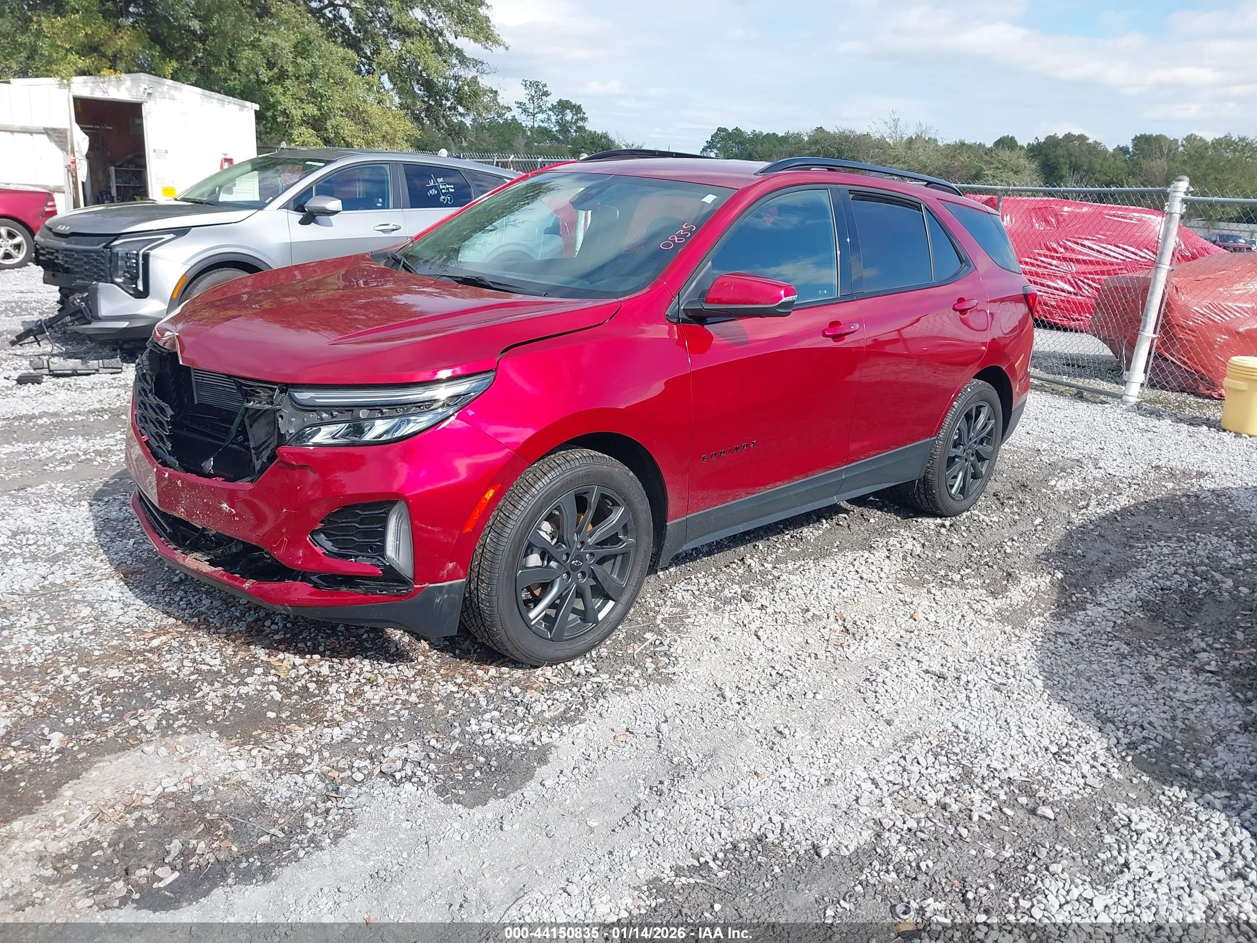 CHEVROLET EQUINOX image 2