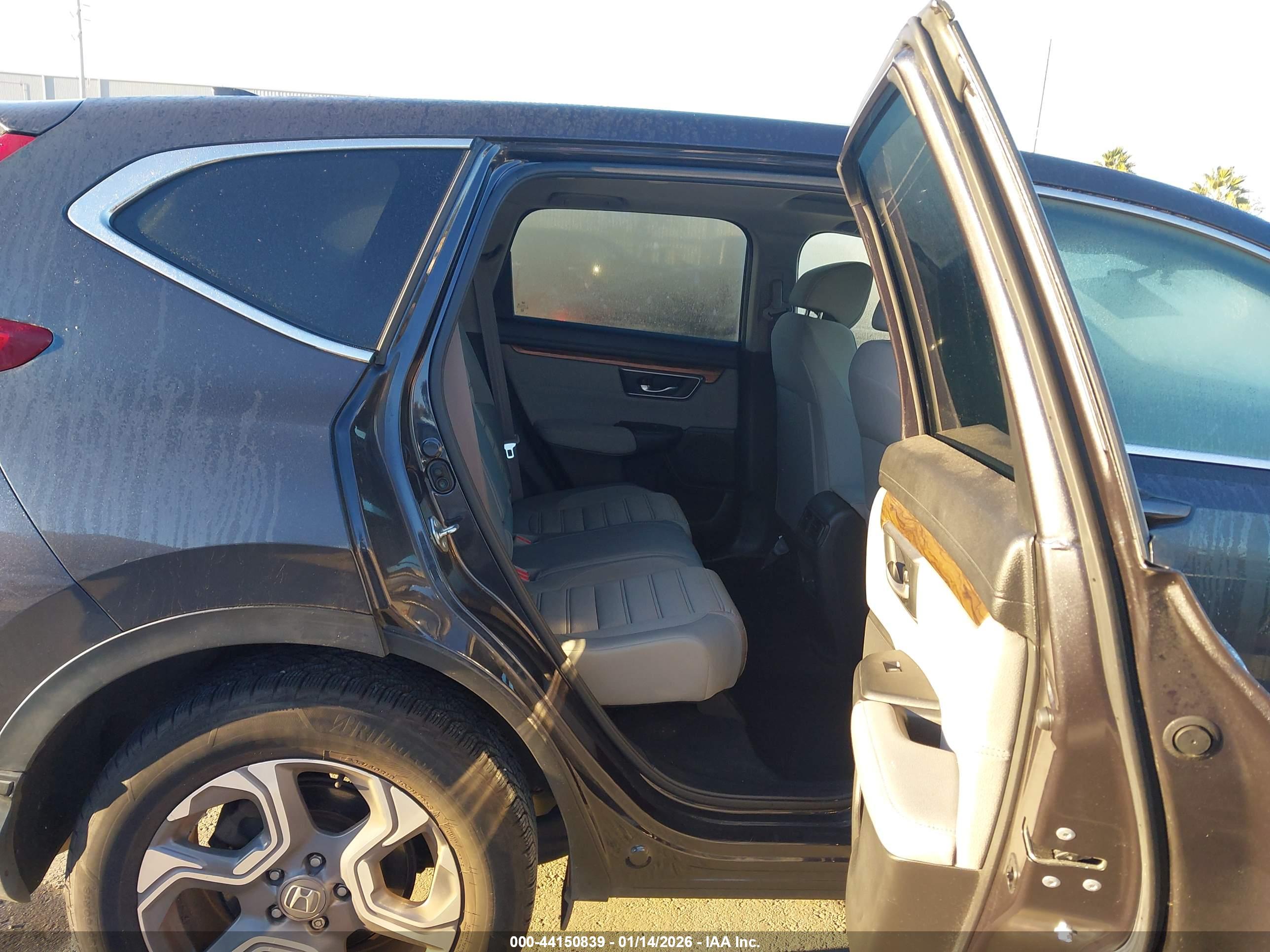HONDA CR-V image 8
