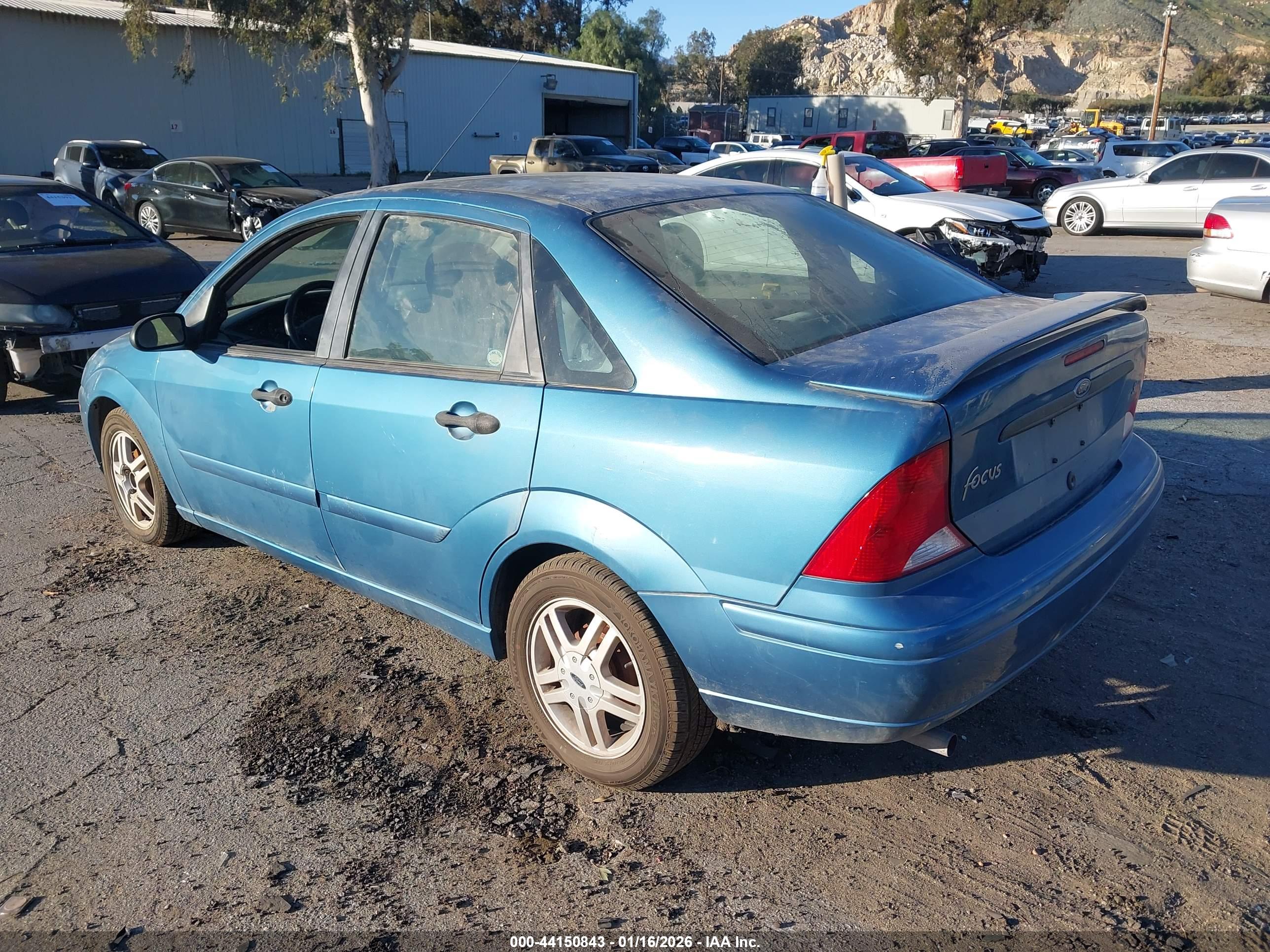 FORD FOCUS image 3