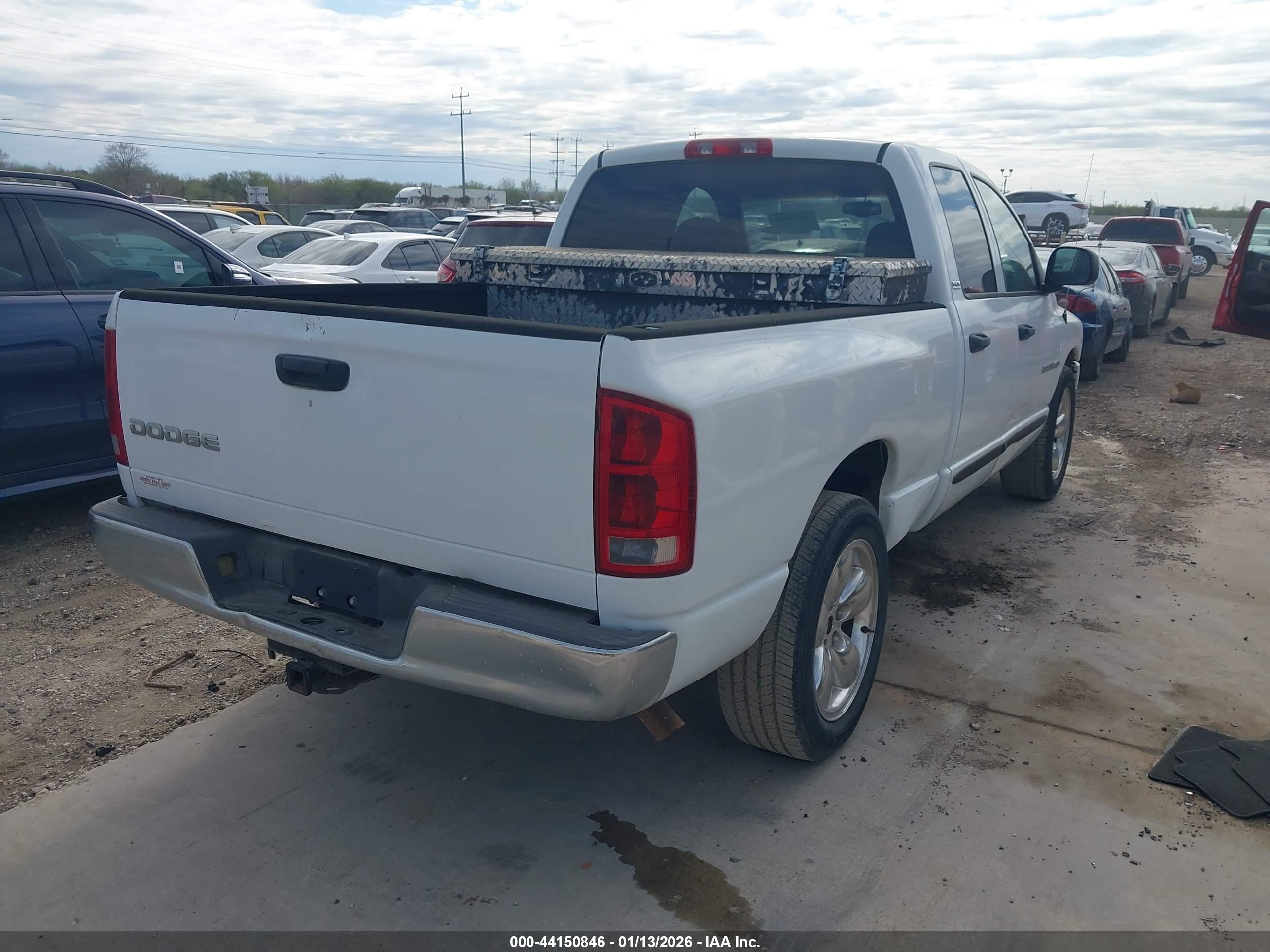 DODGE RAM image 4