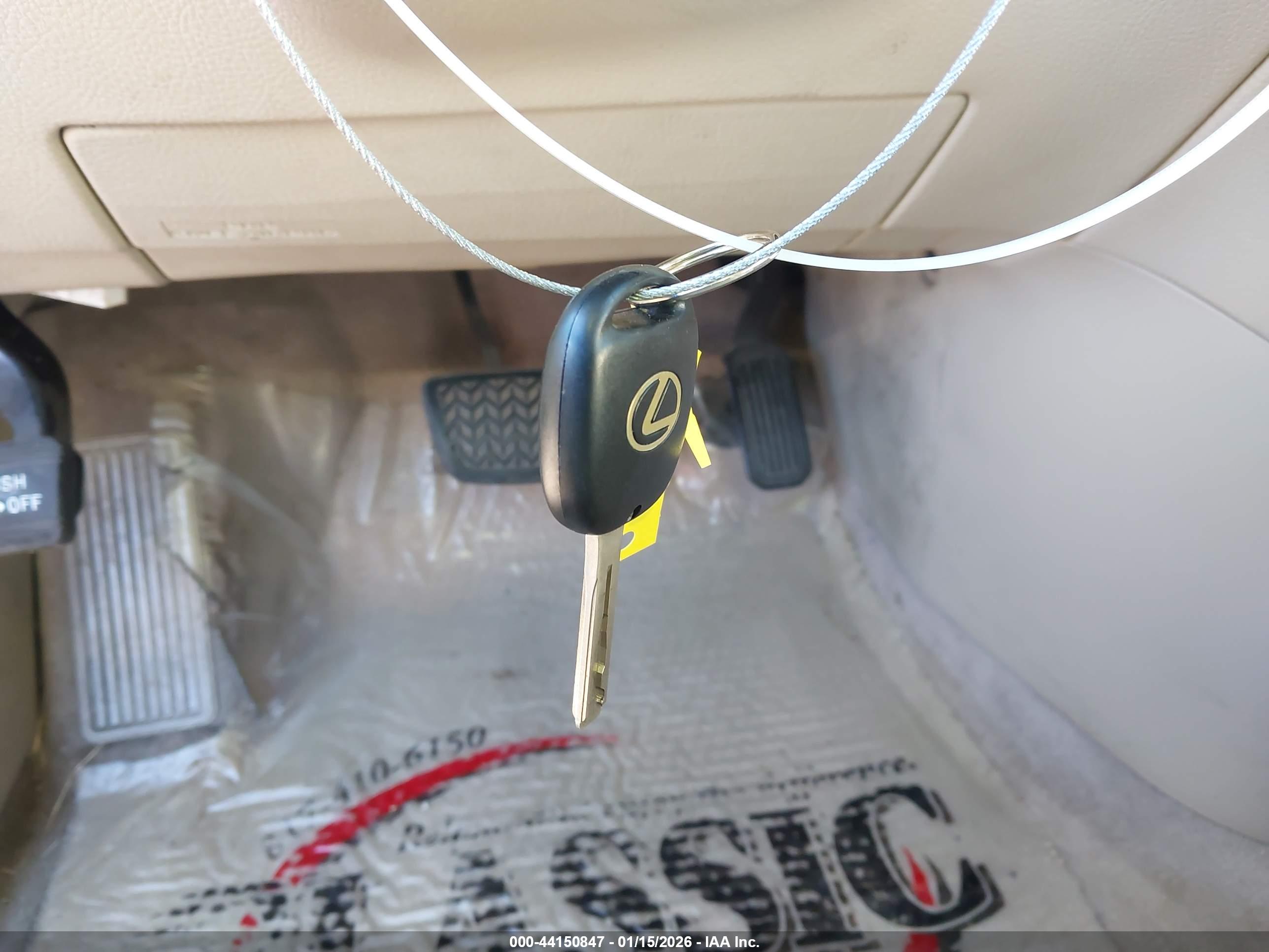 LEXUS RX image 11
