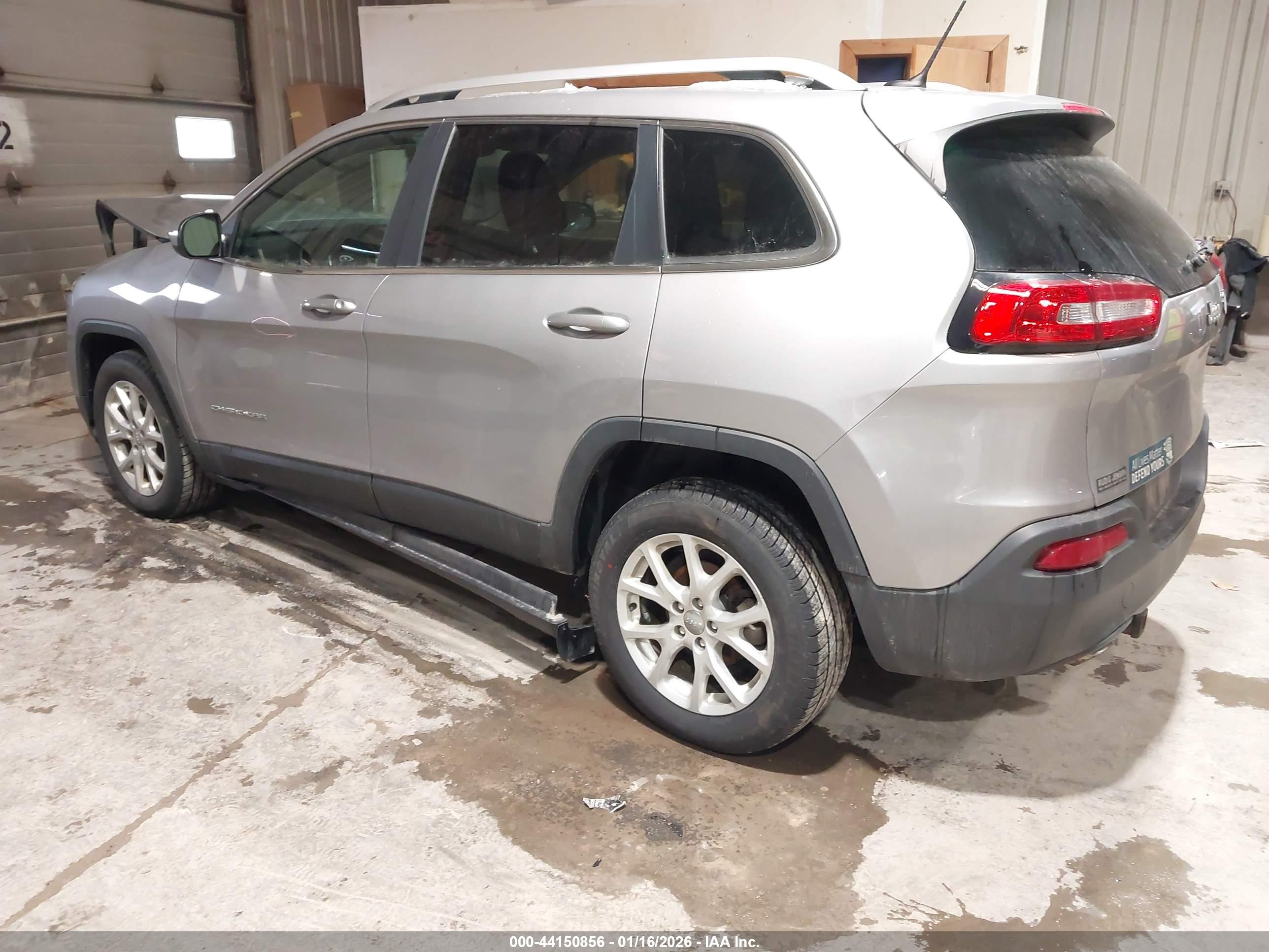 JEEP CHEROKEE image 3