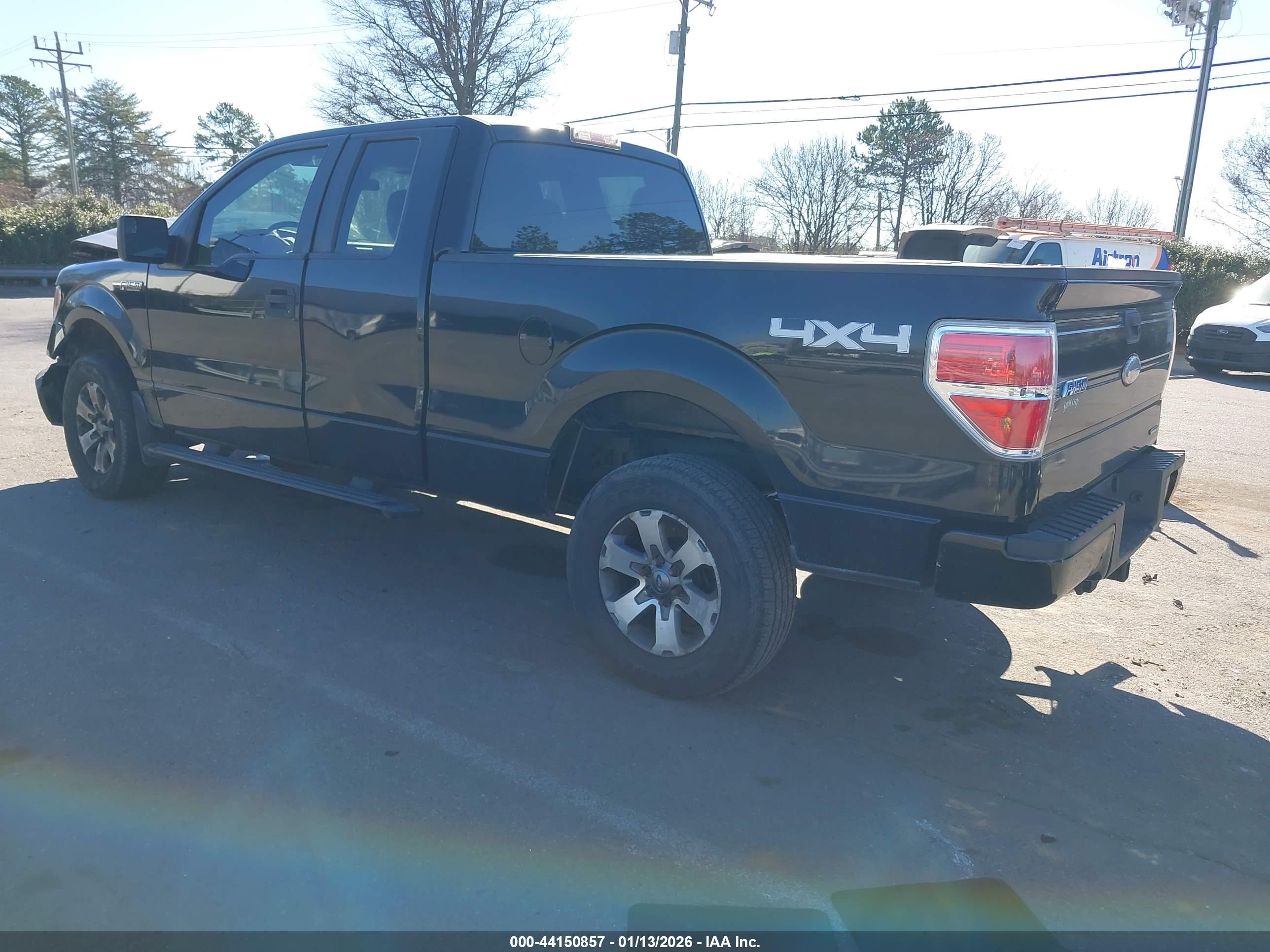 FORD F-150 image 3