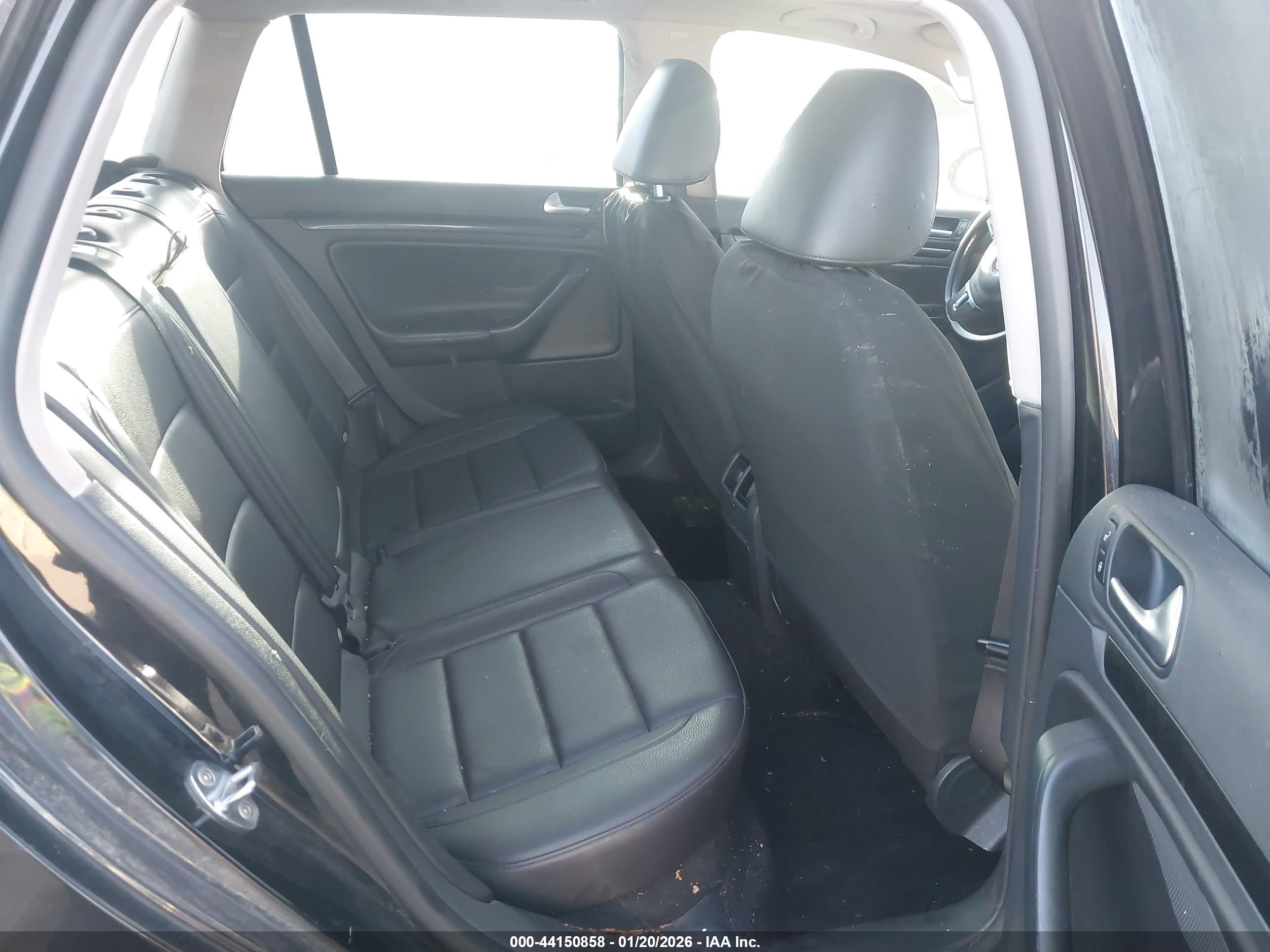 VOLKSWAGEN JETTA image 8
