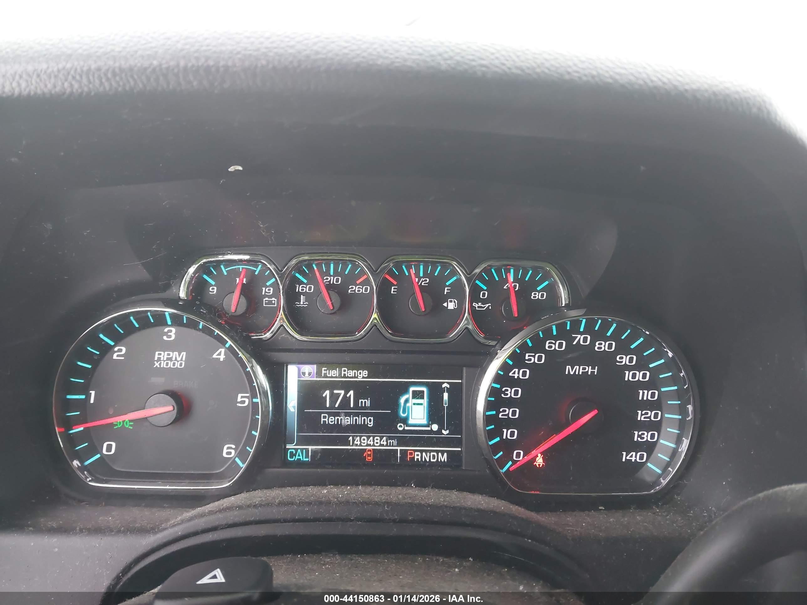 CHEVROLET SUBURBAN image 7