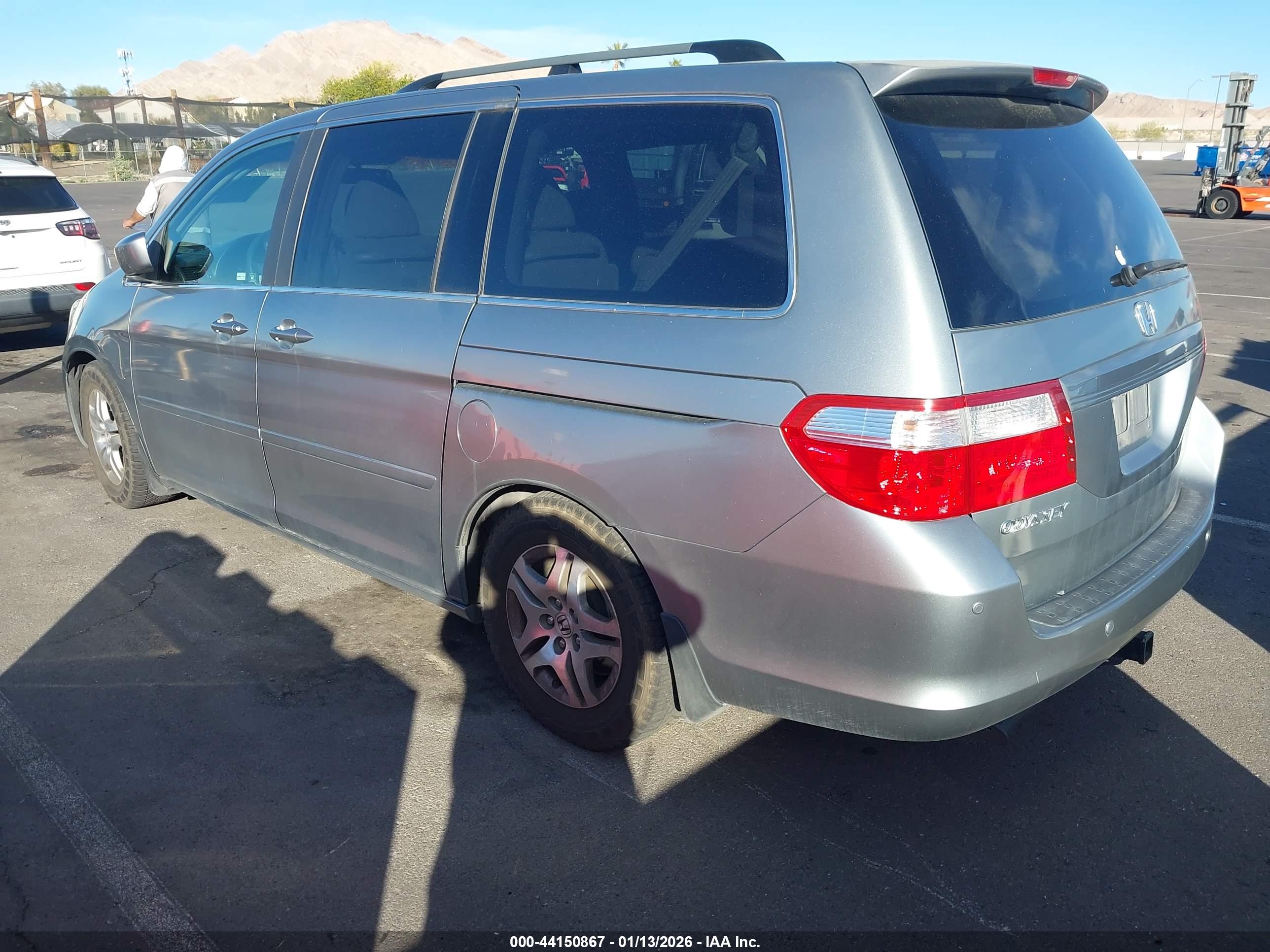HONDA ODYSSEY image 3