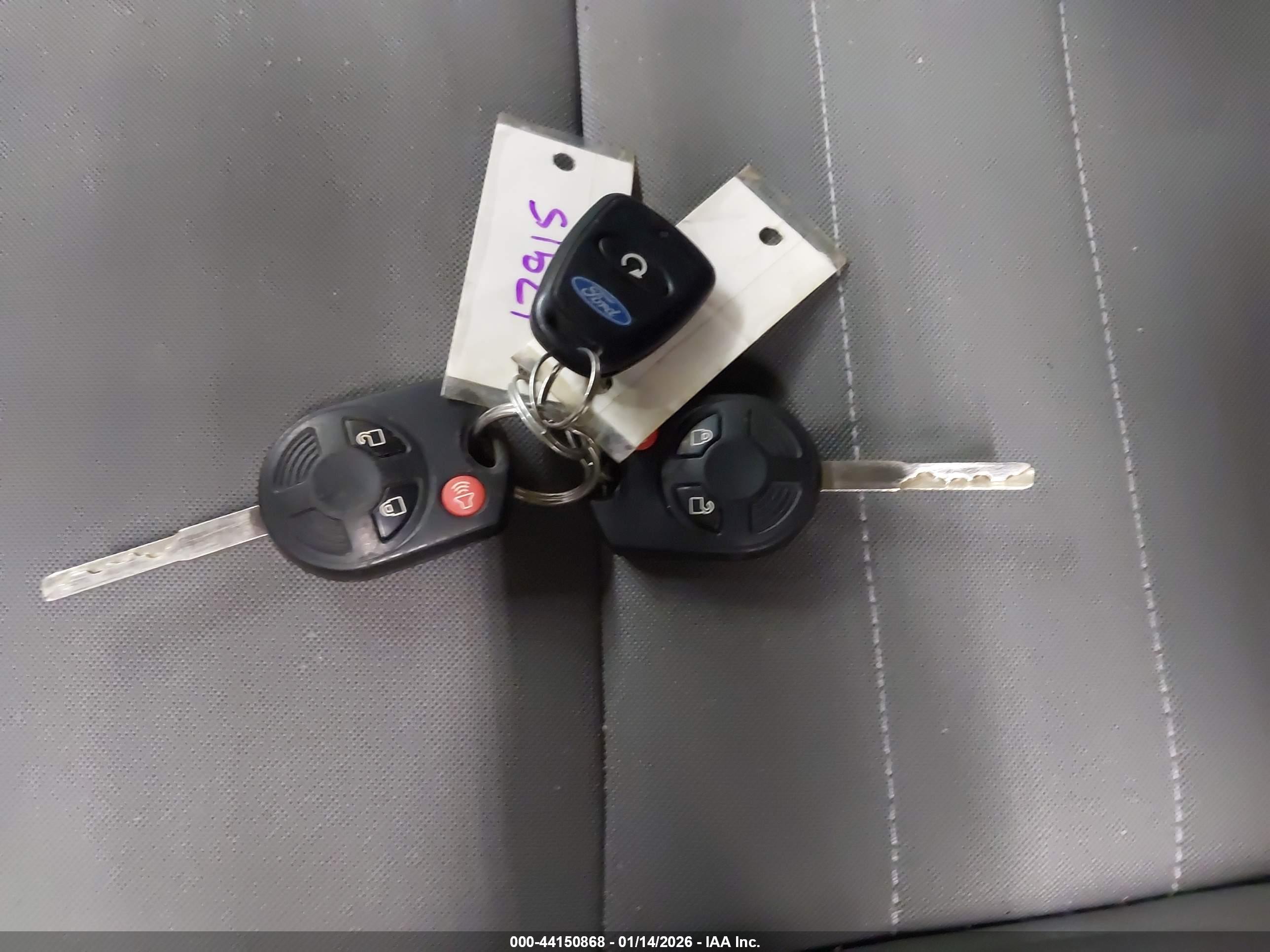FORD ESCAPE image 11