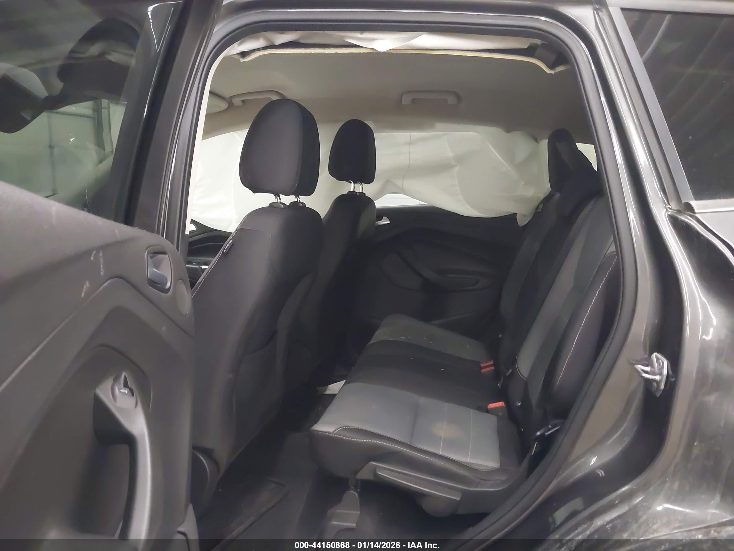 FORD ESCAPE image 8