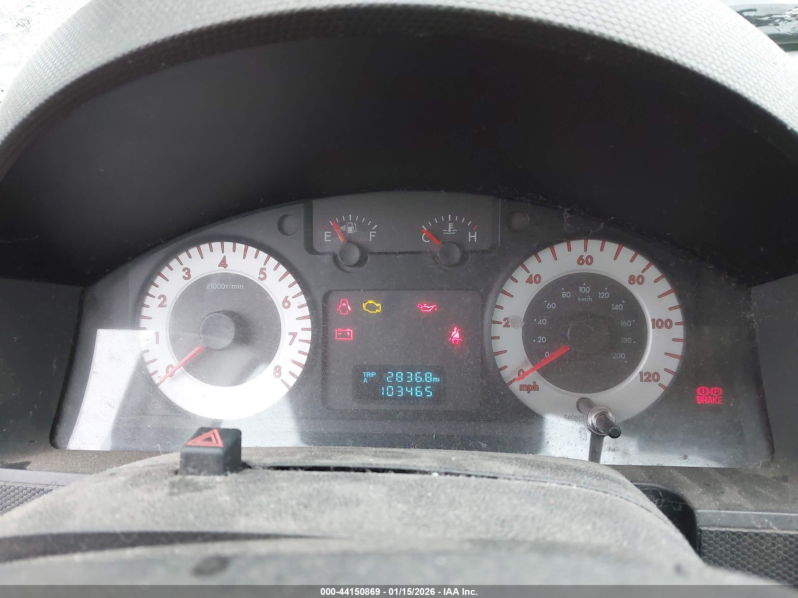 MAZDA TRIBUTE image 7