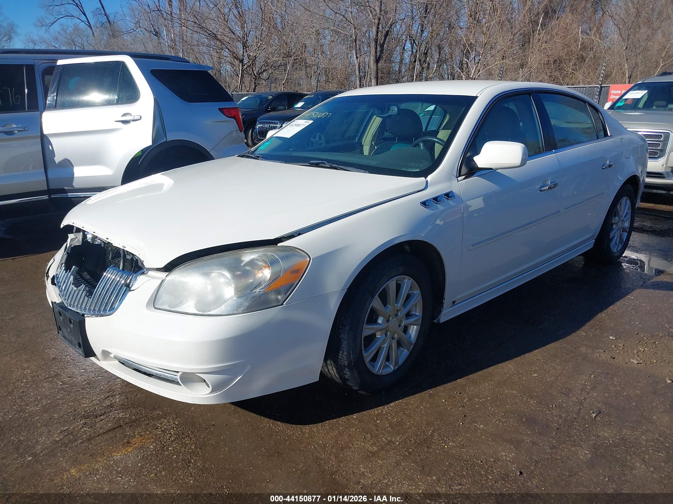 BUICK LUCERNE image 2