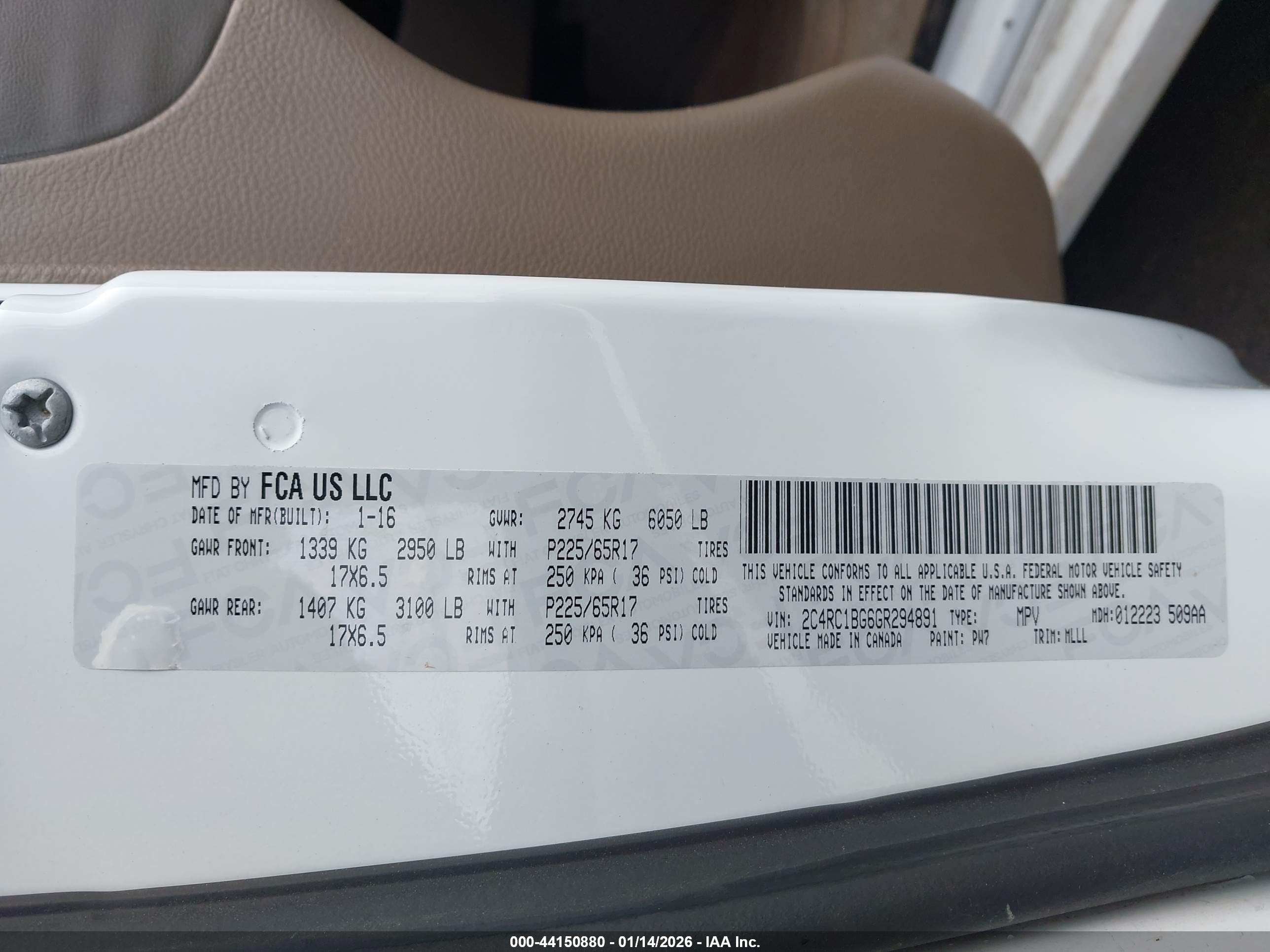CHRYSLER TOWN image 9