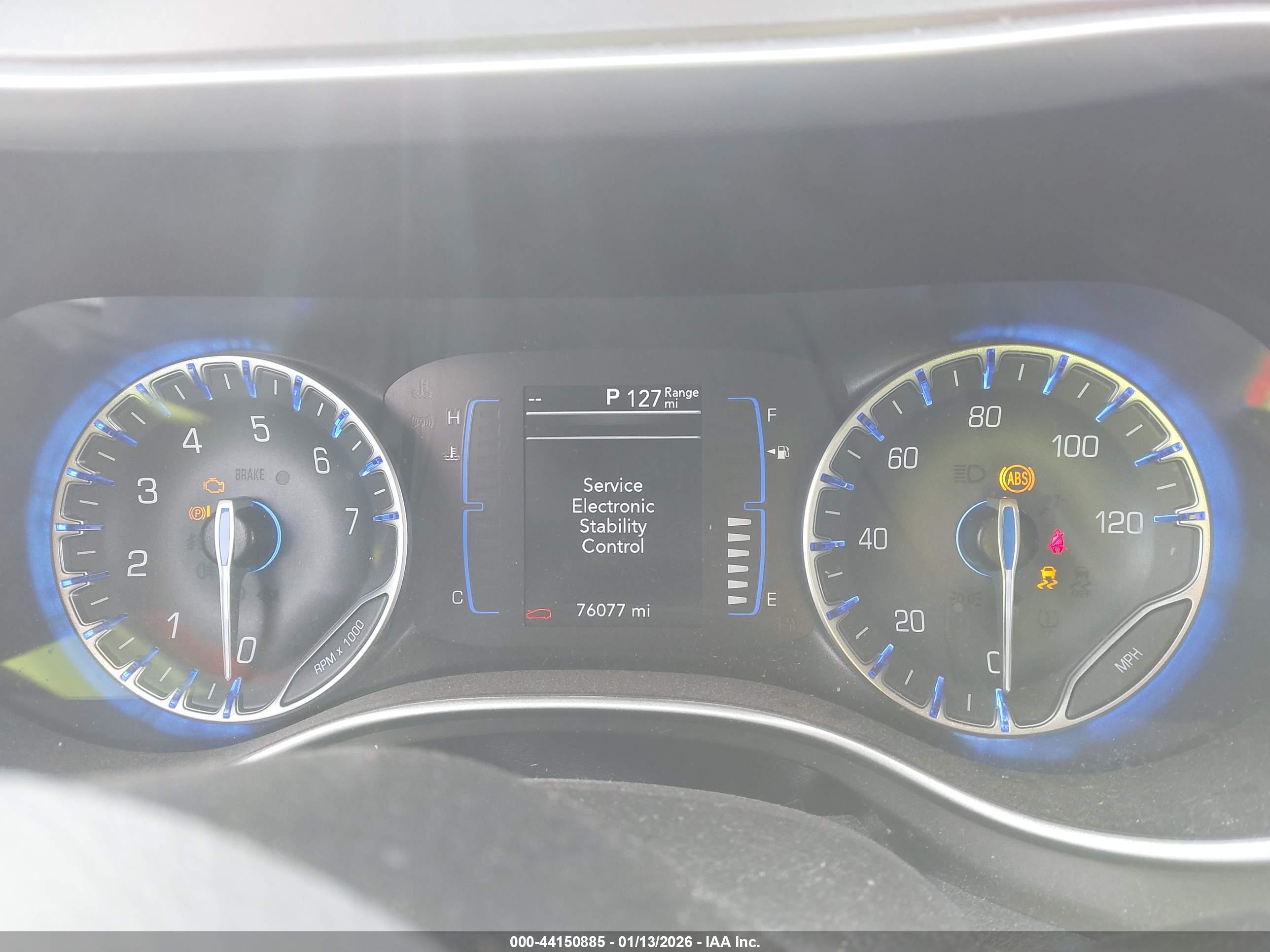 CHRYSLER PACIFICA image 7