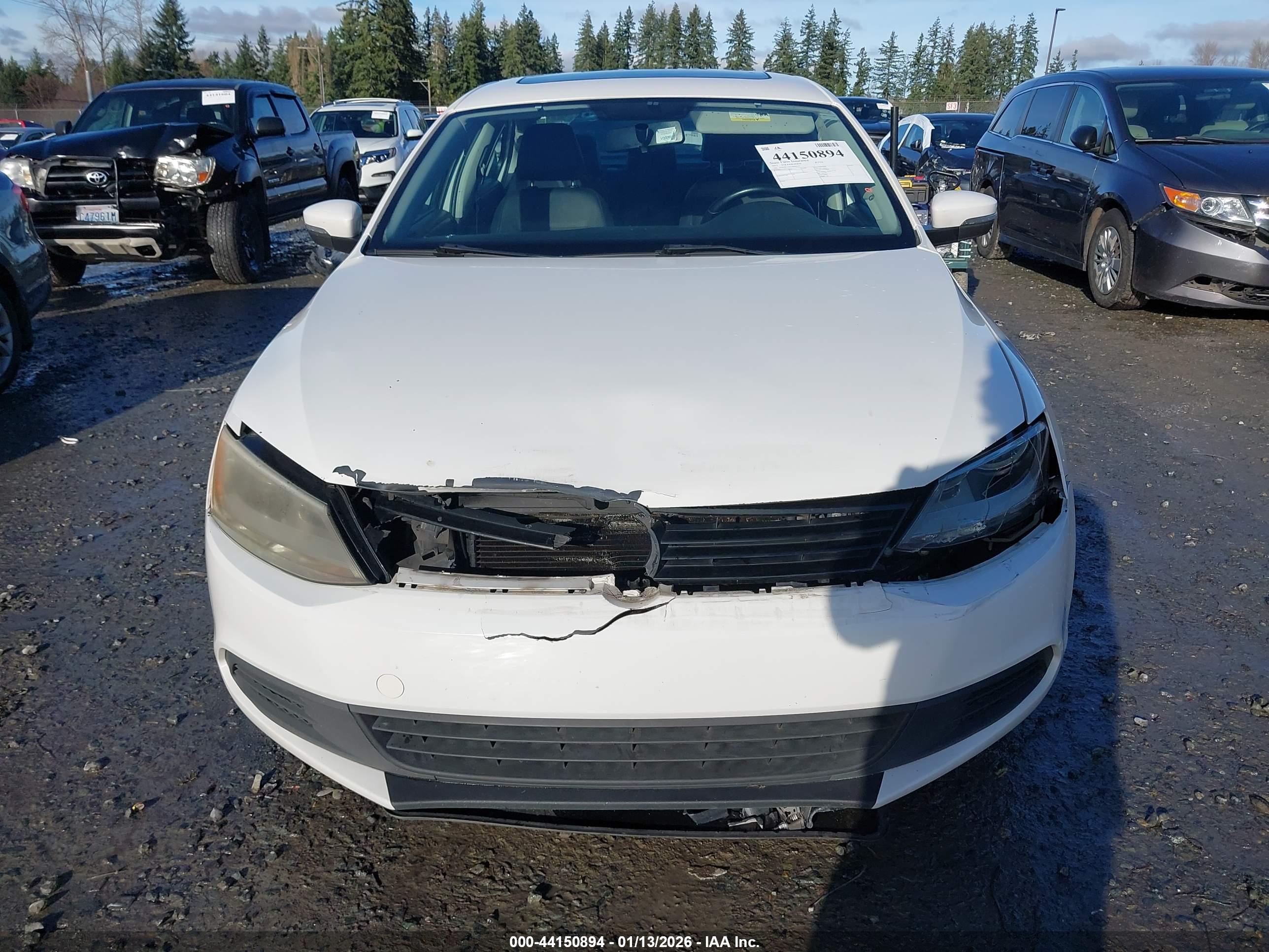 VOLKSWAGEN JETTA image 6