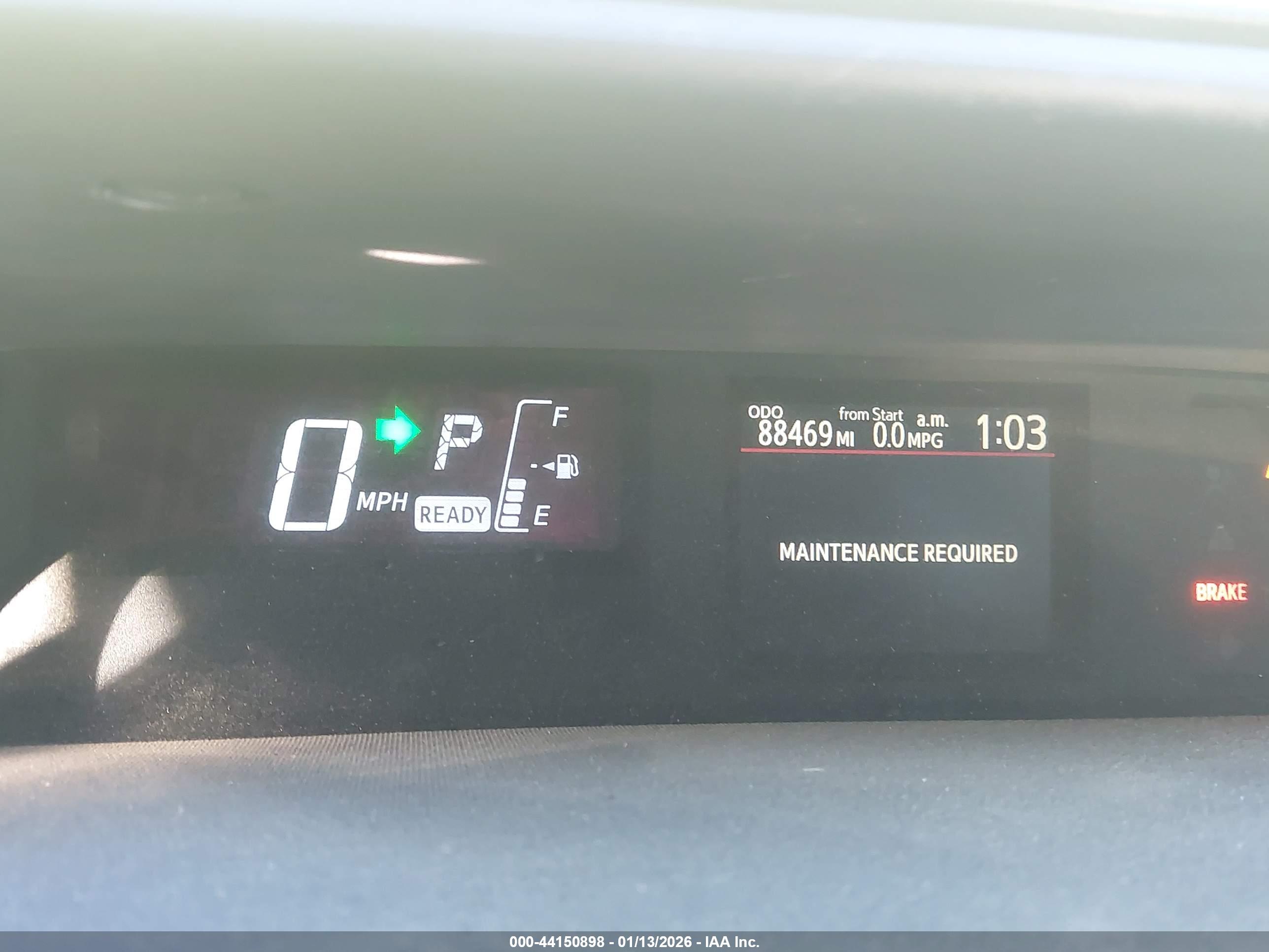 TOYOTA PRIUS image 7