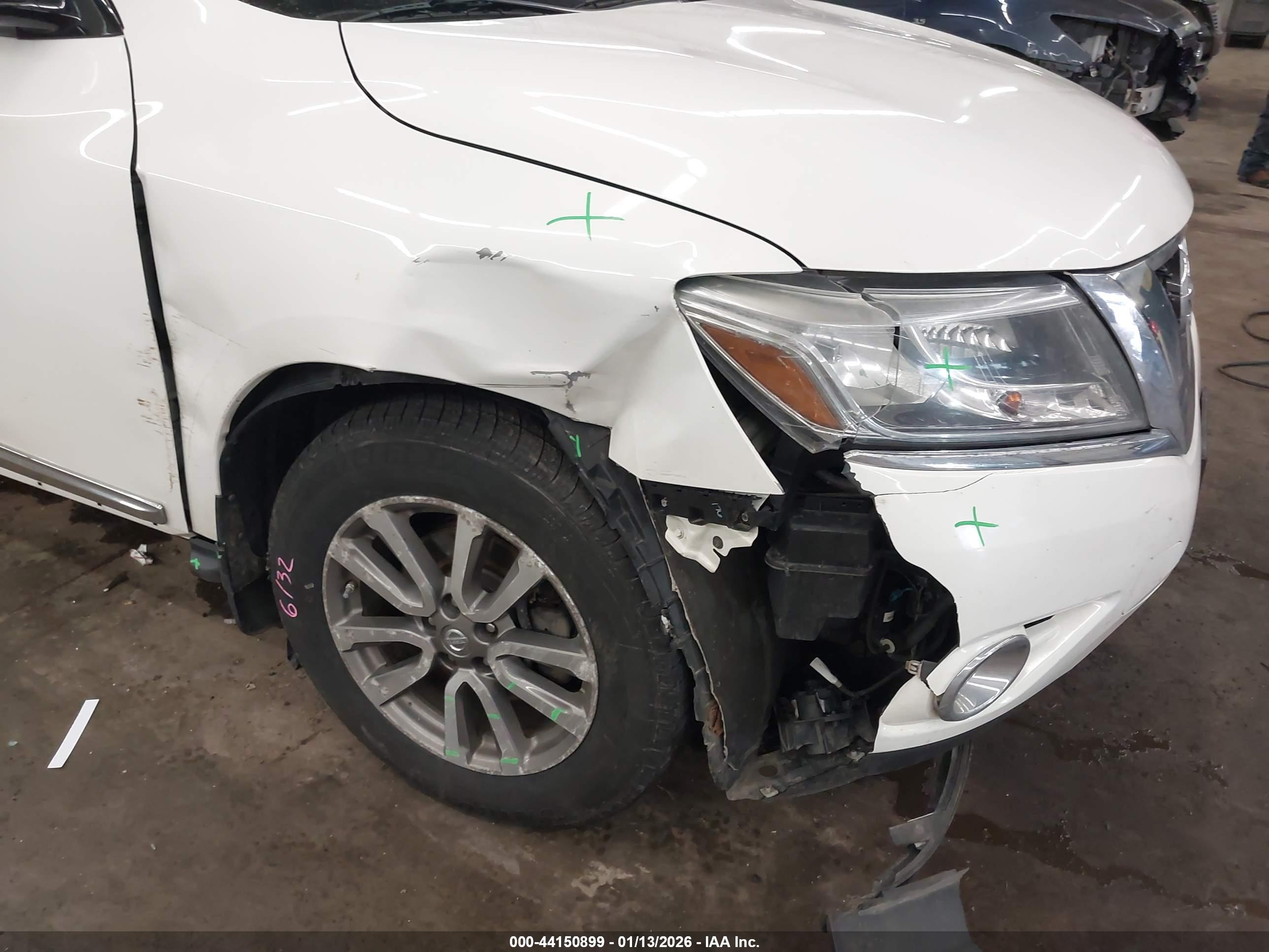 NISSAN PATHFINDER image 6