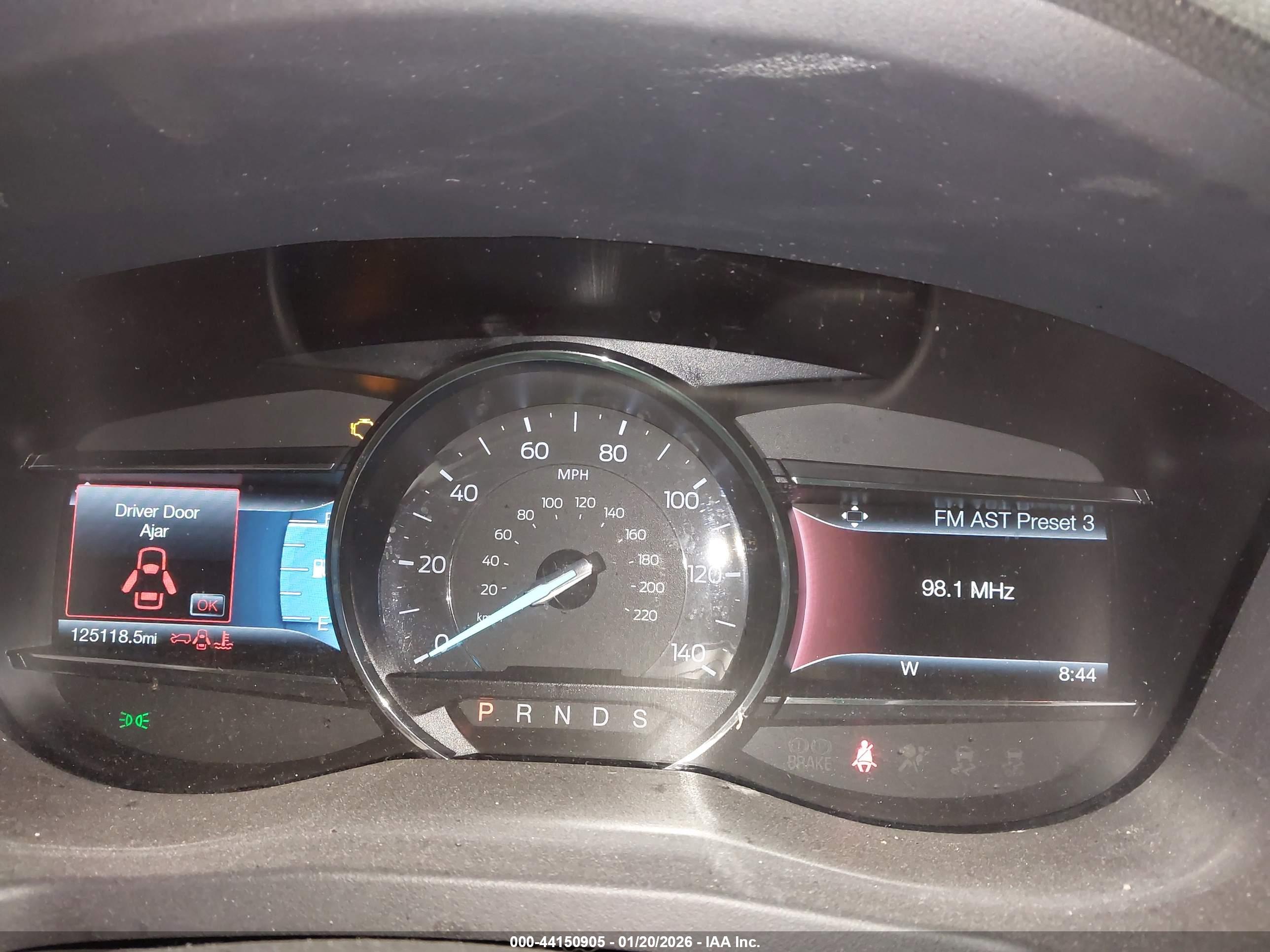 FORD EXPLORER image 7