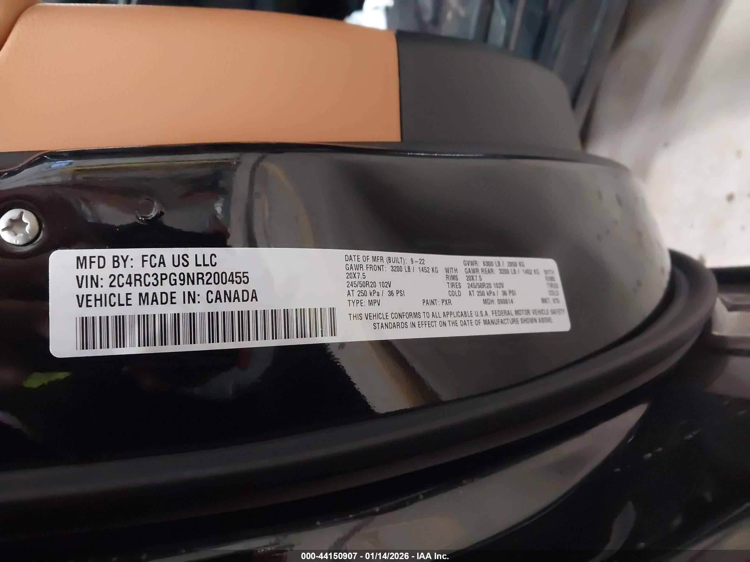 CHRYSLER PACIFICA image 9