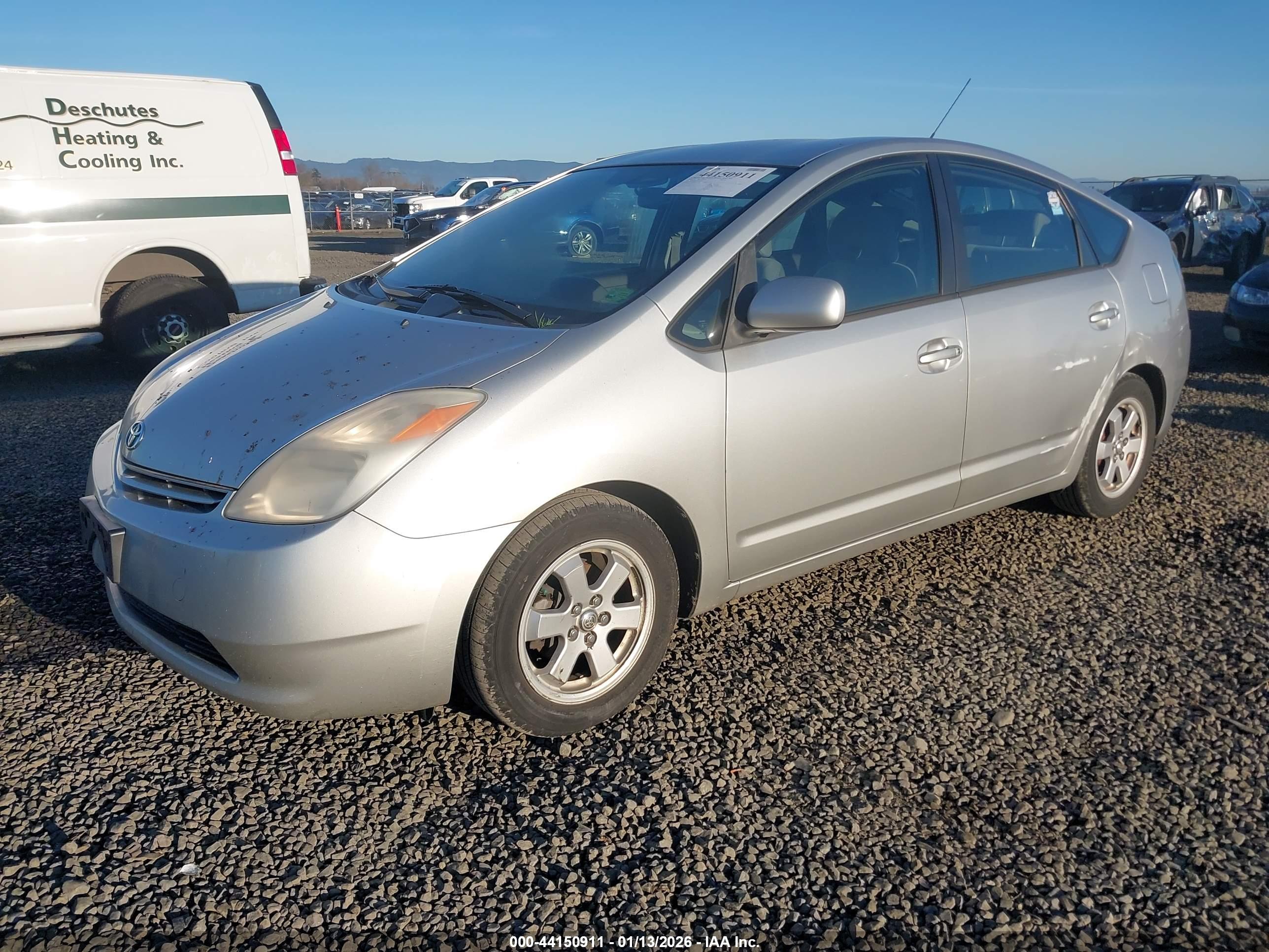 TOYOTA PRIUS image 2