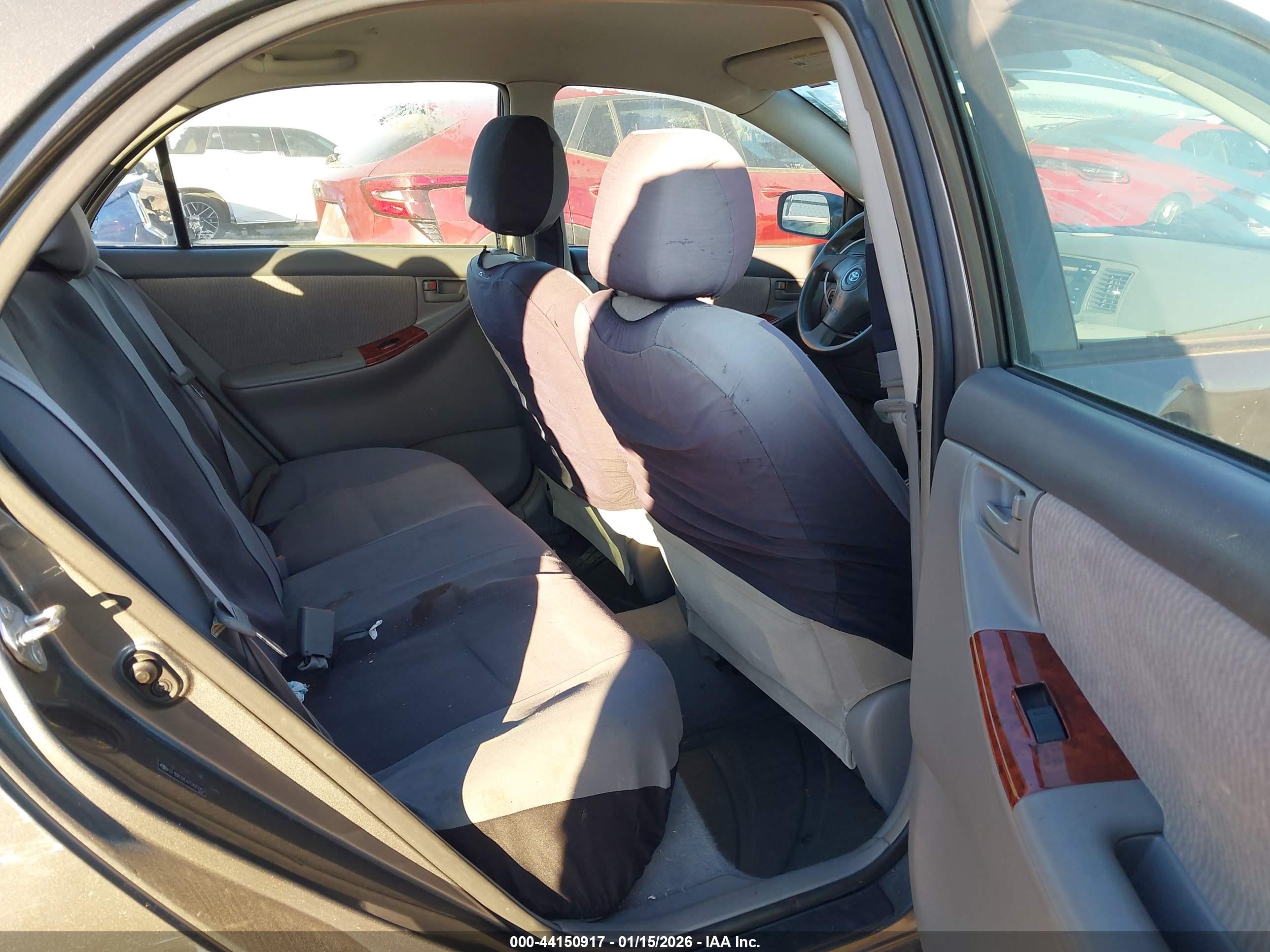 TOYOTA COROLLA image 8