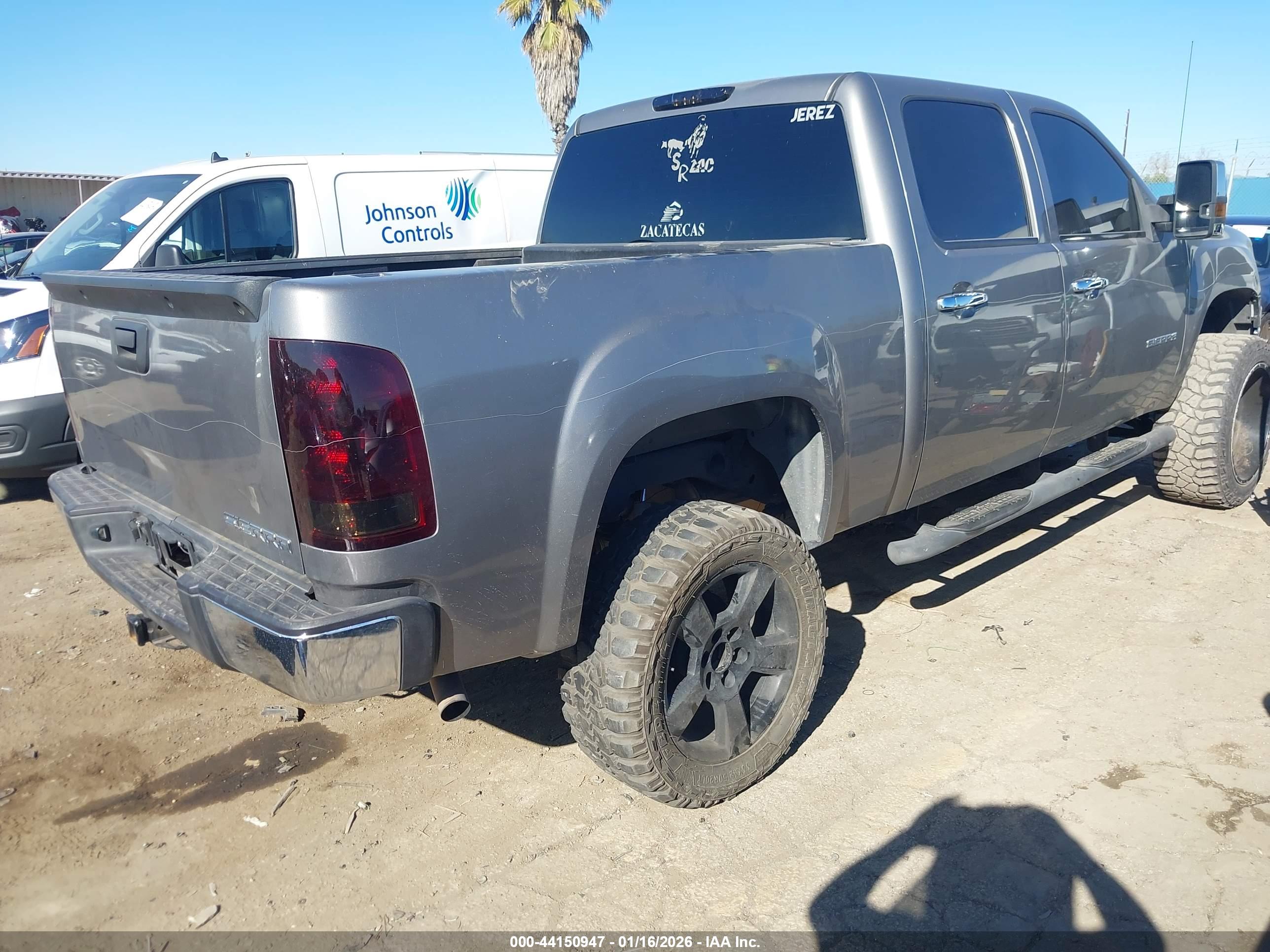GMC SIERRA image 4