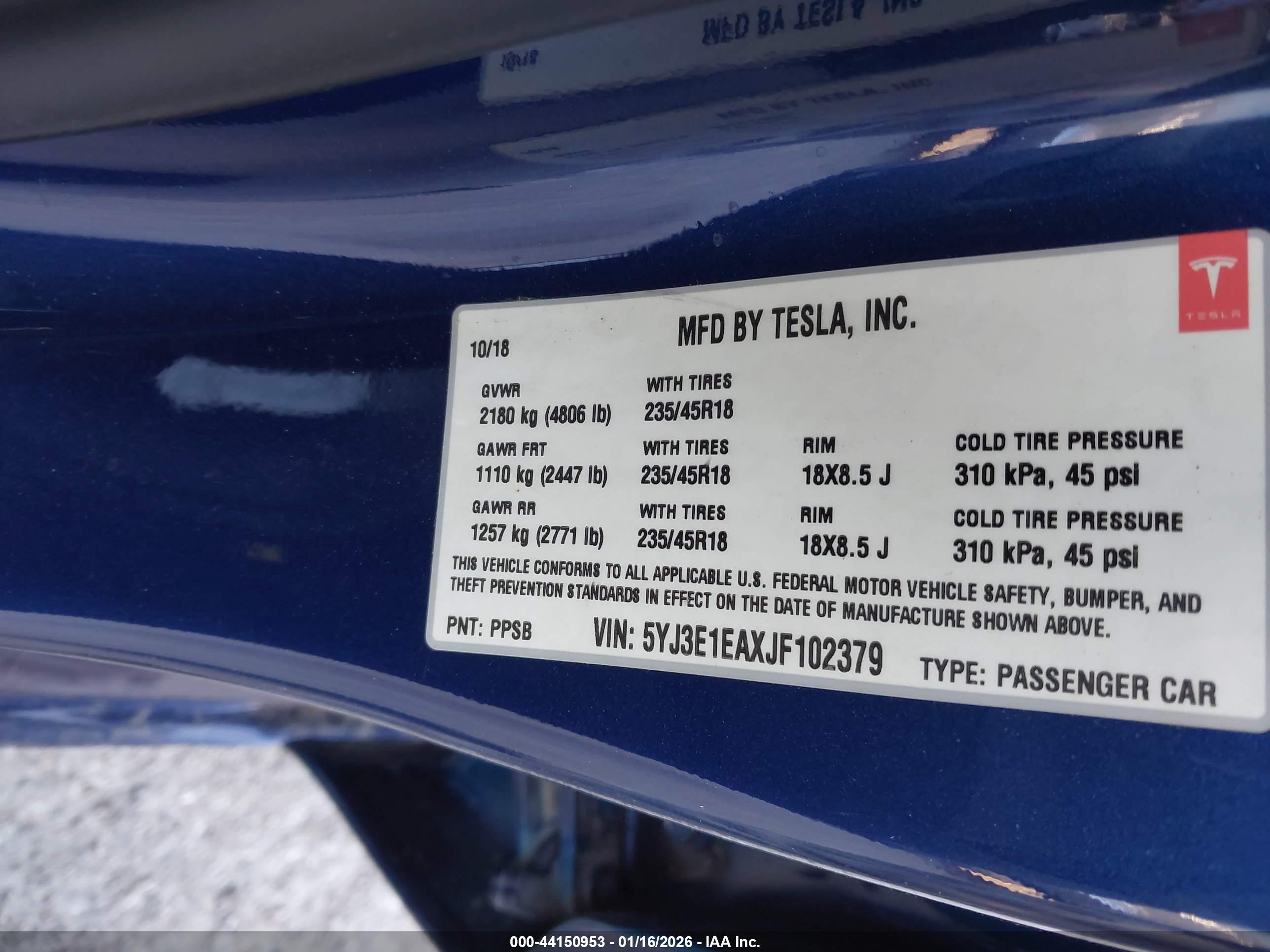 TESLA MODEL image 9