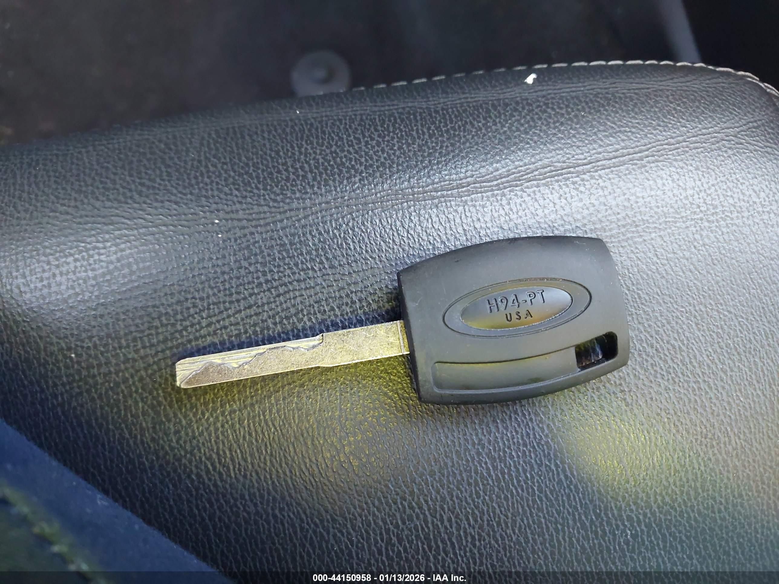 FORD ESCAPE image 11