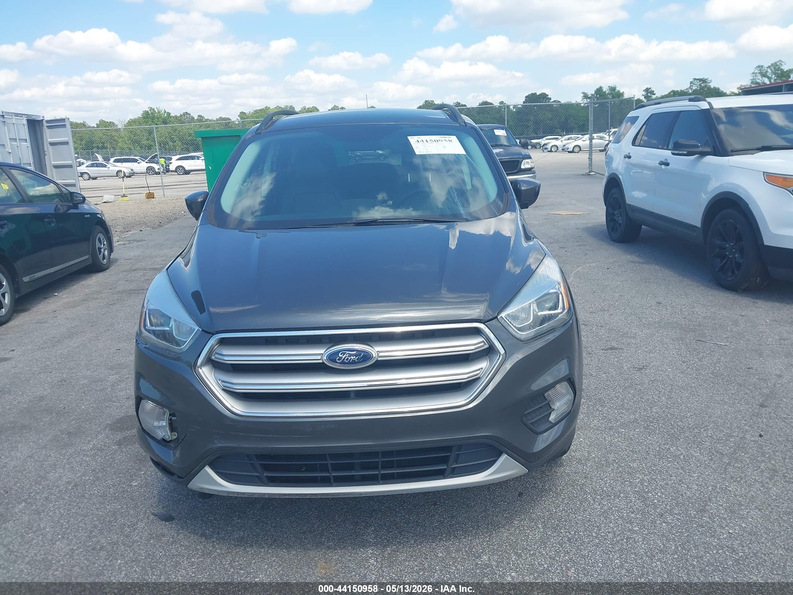 FORD ESCAPE image 6