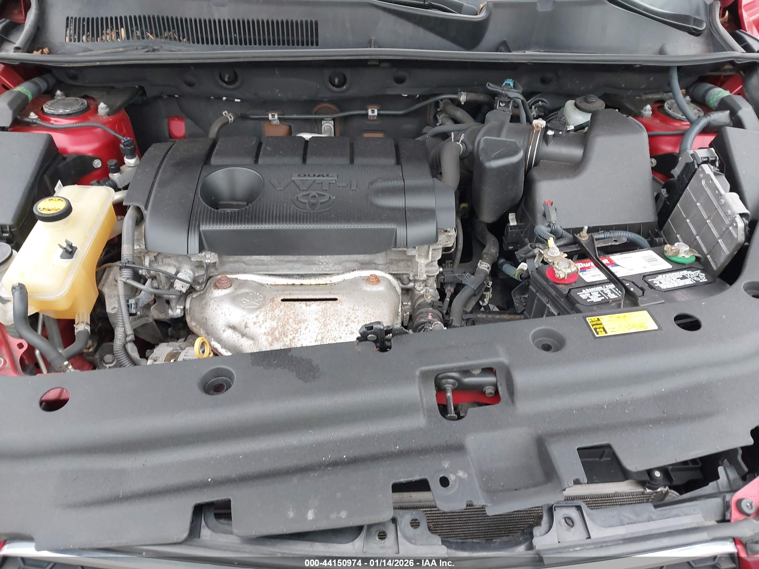 TOYOTA RAV4 image 10
