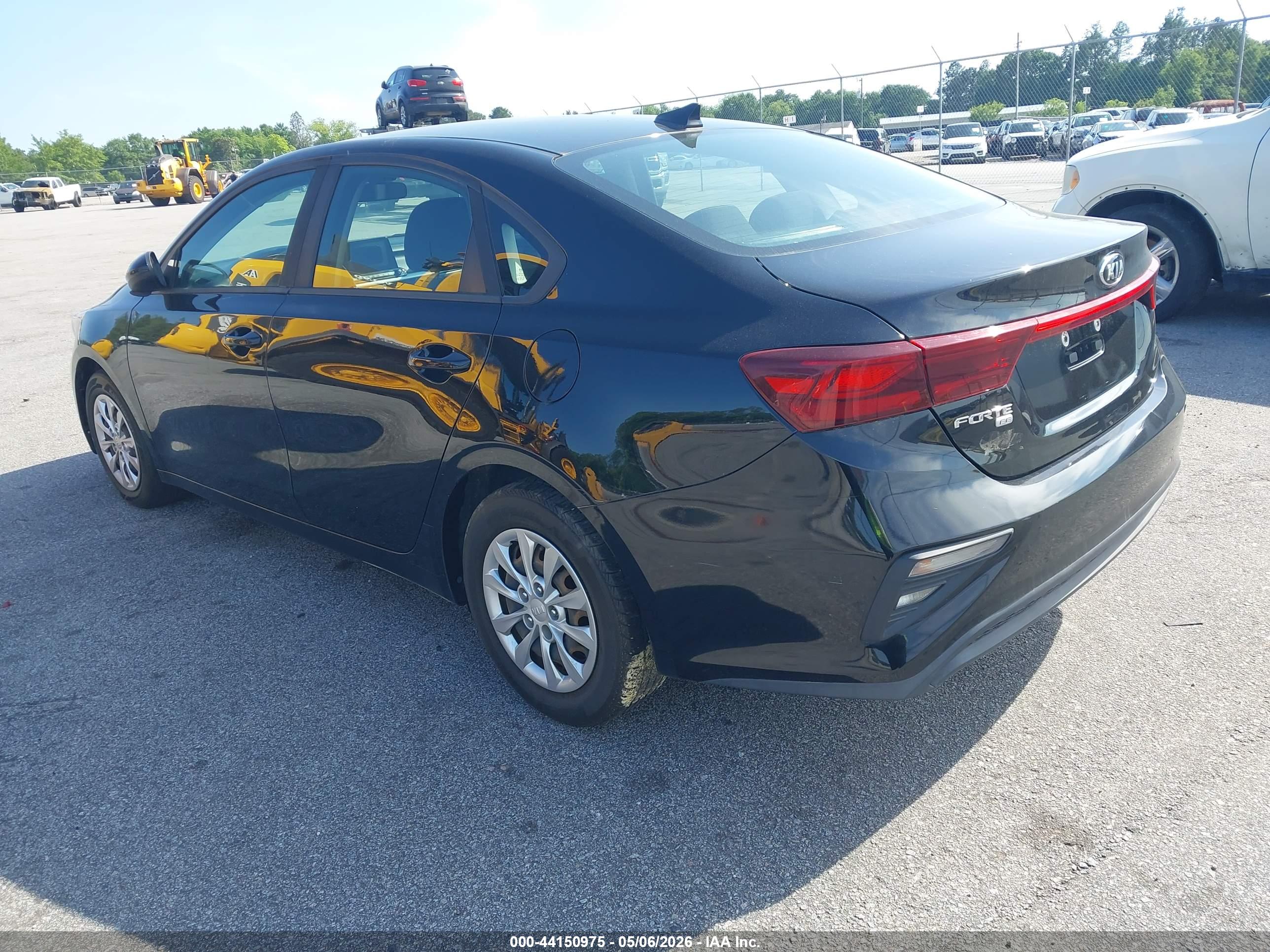KIA FORTE image 3