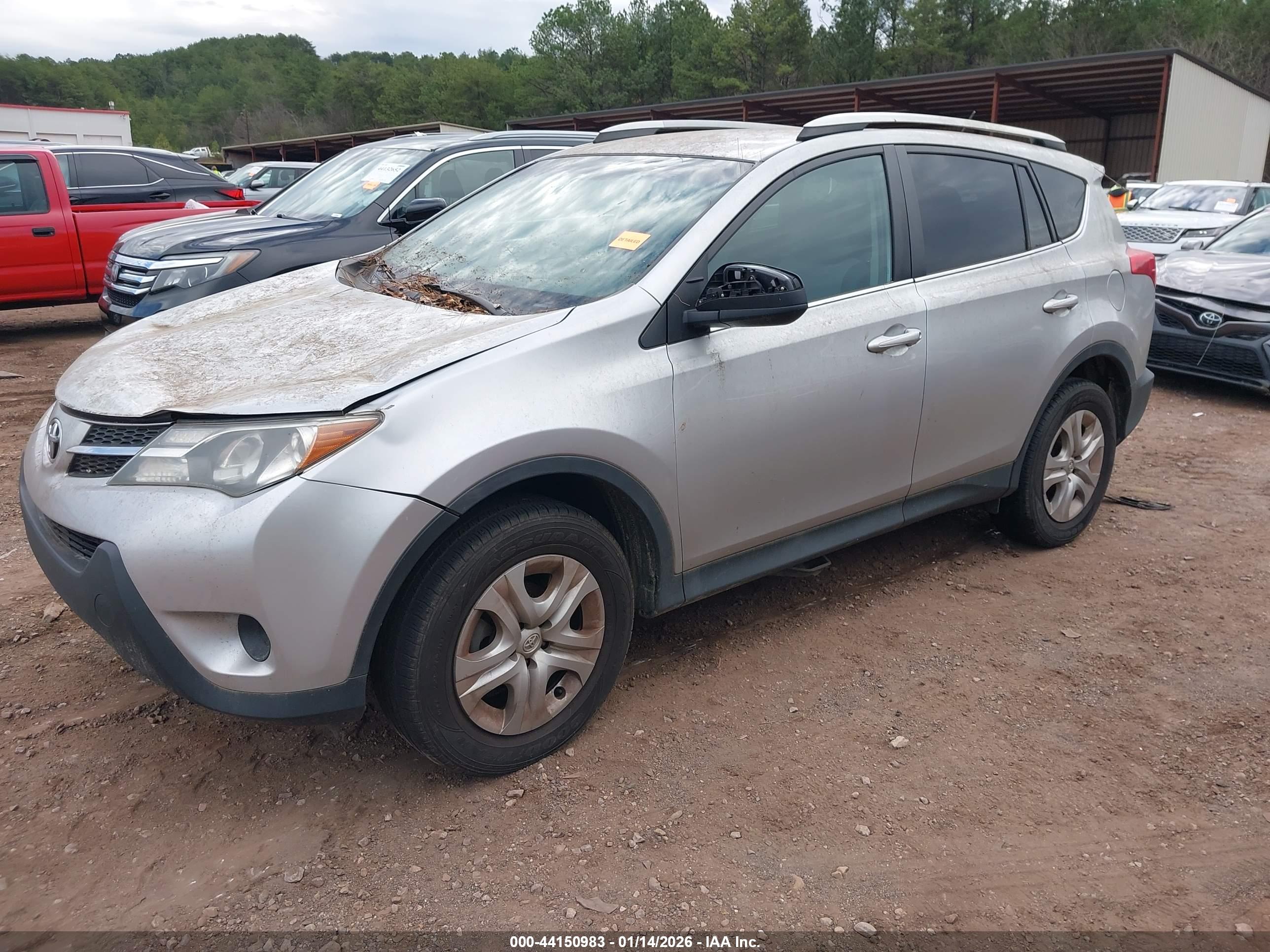 TOYOTA RAV4 image 2