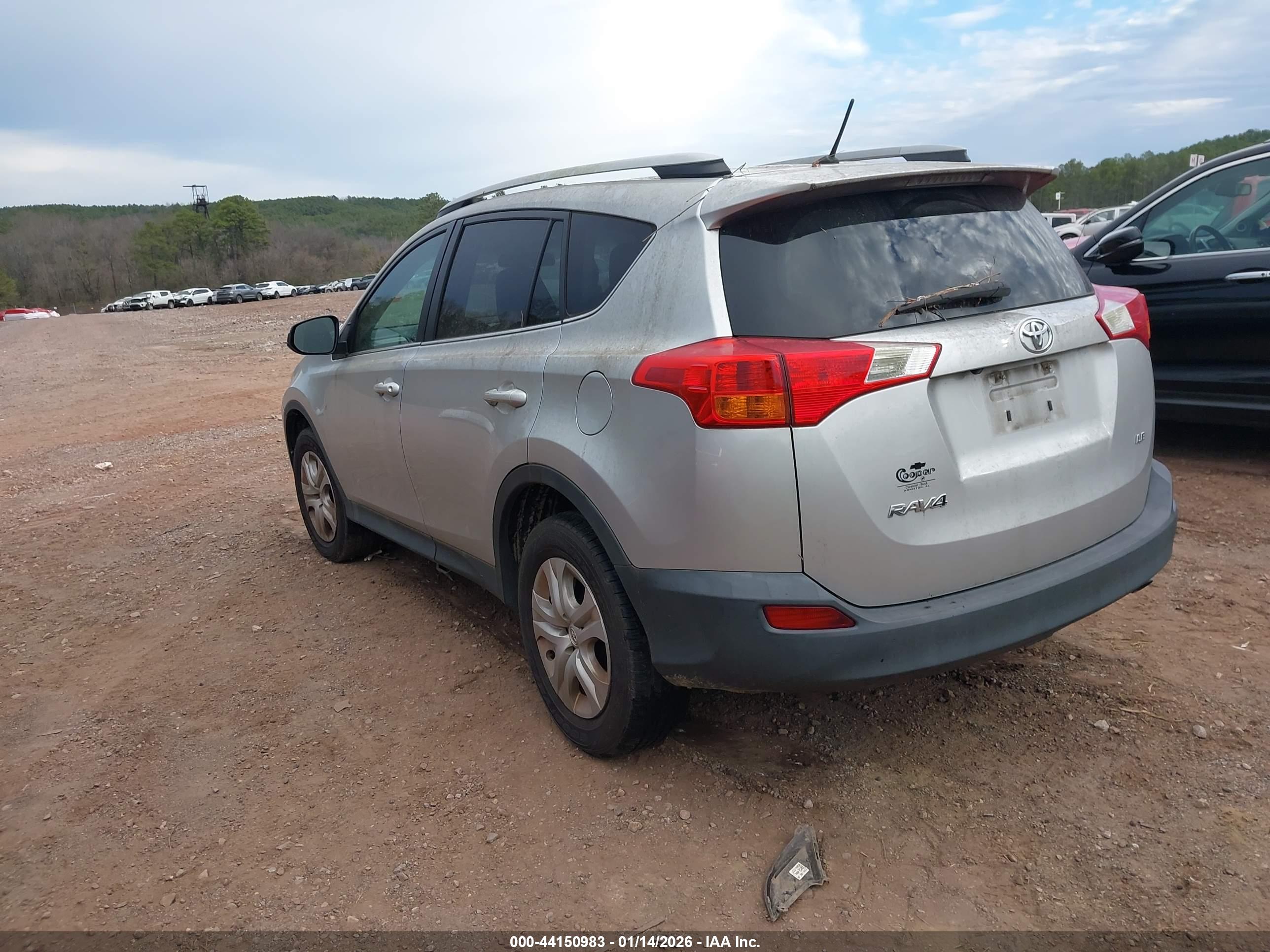 TOYOTA RAV4 image 3