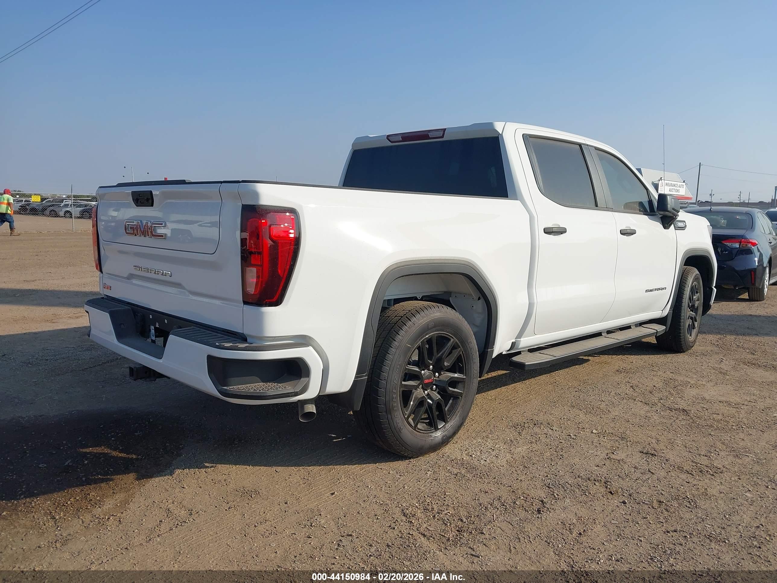 GMC SIERRA image 4