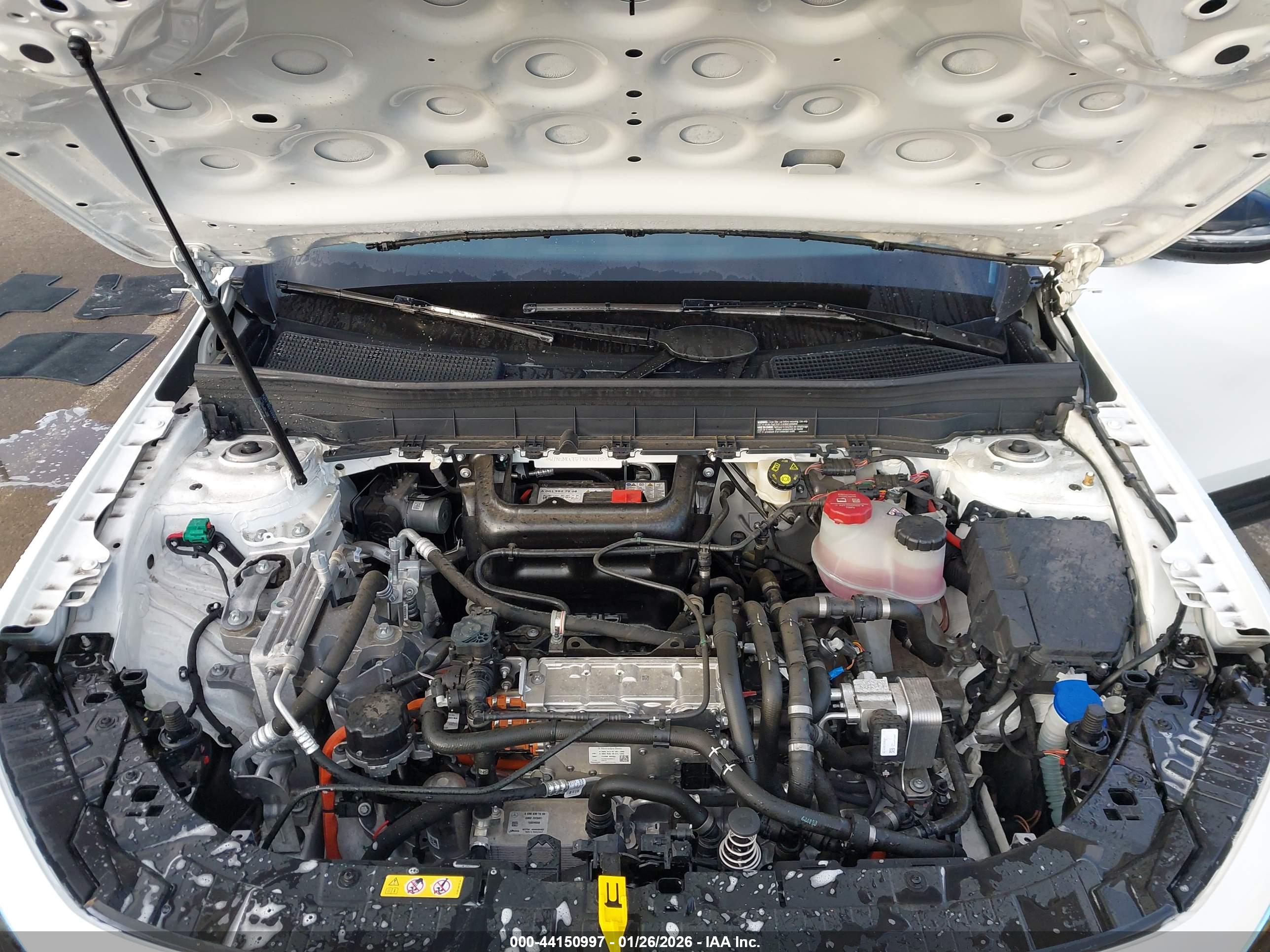 MERCEDES-BENZ EQB image 10