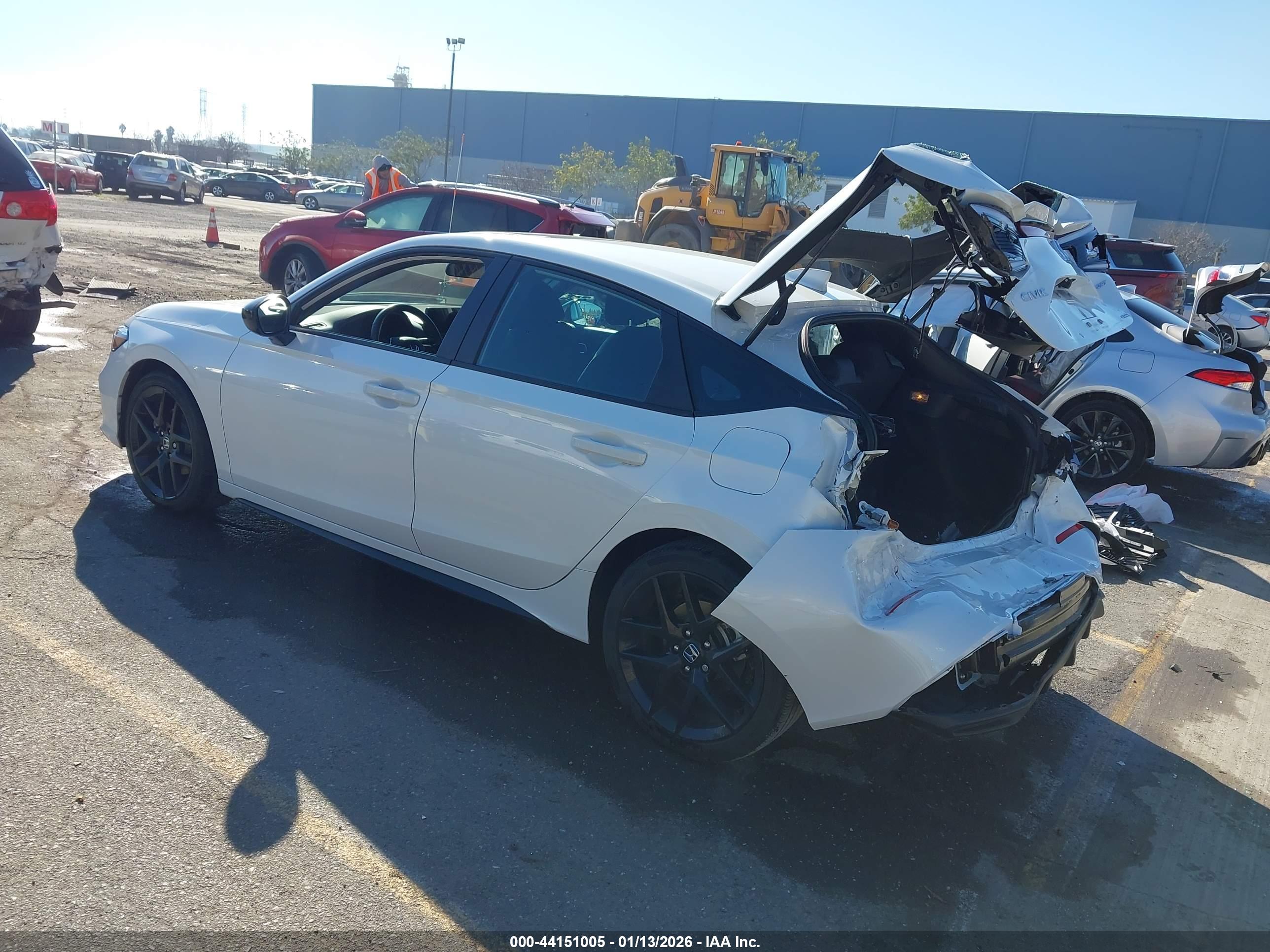 HONDA CIVIC image 3