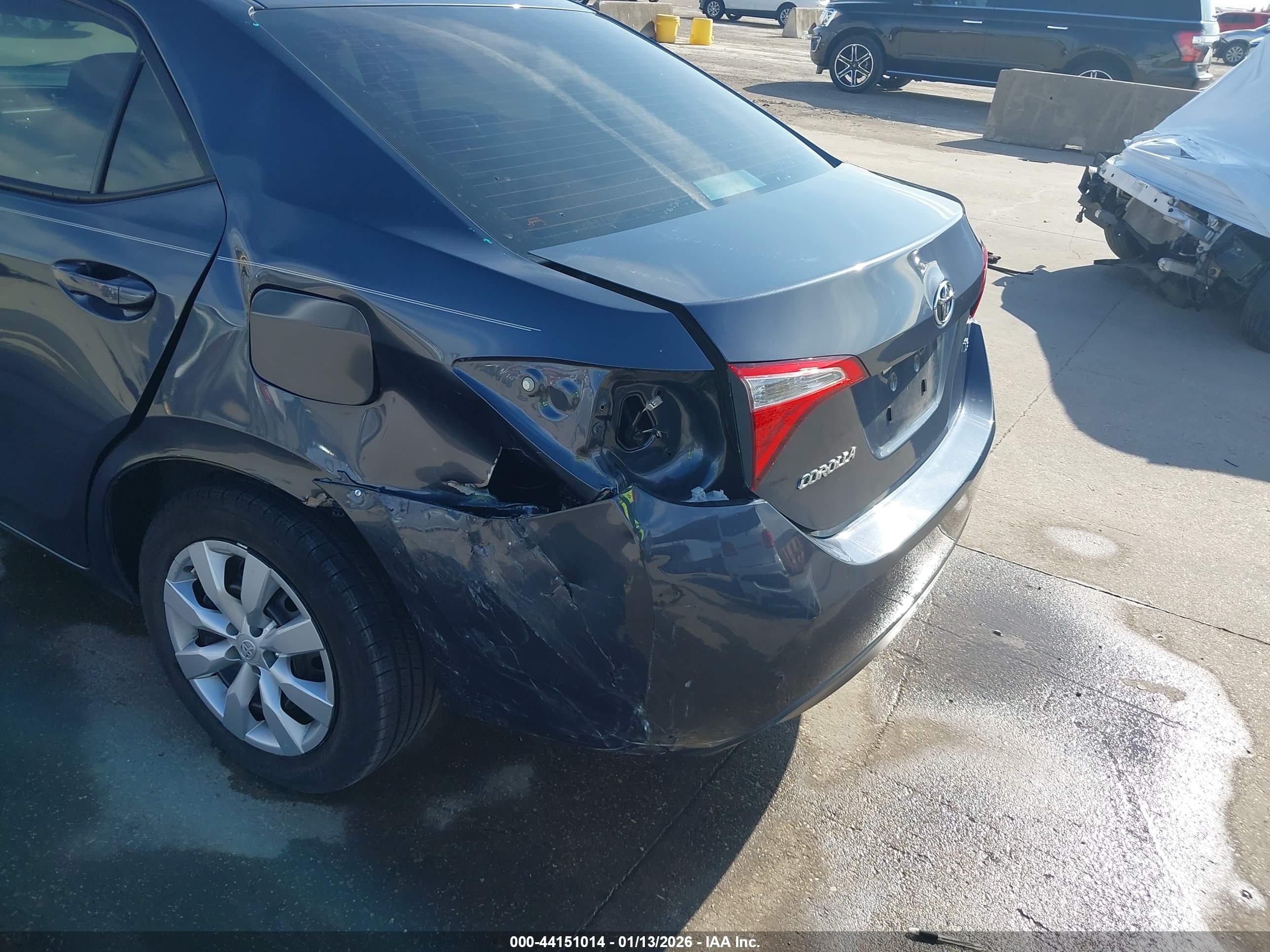 TOYOTA COROLLA image 6