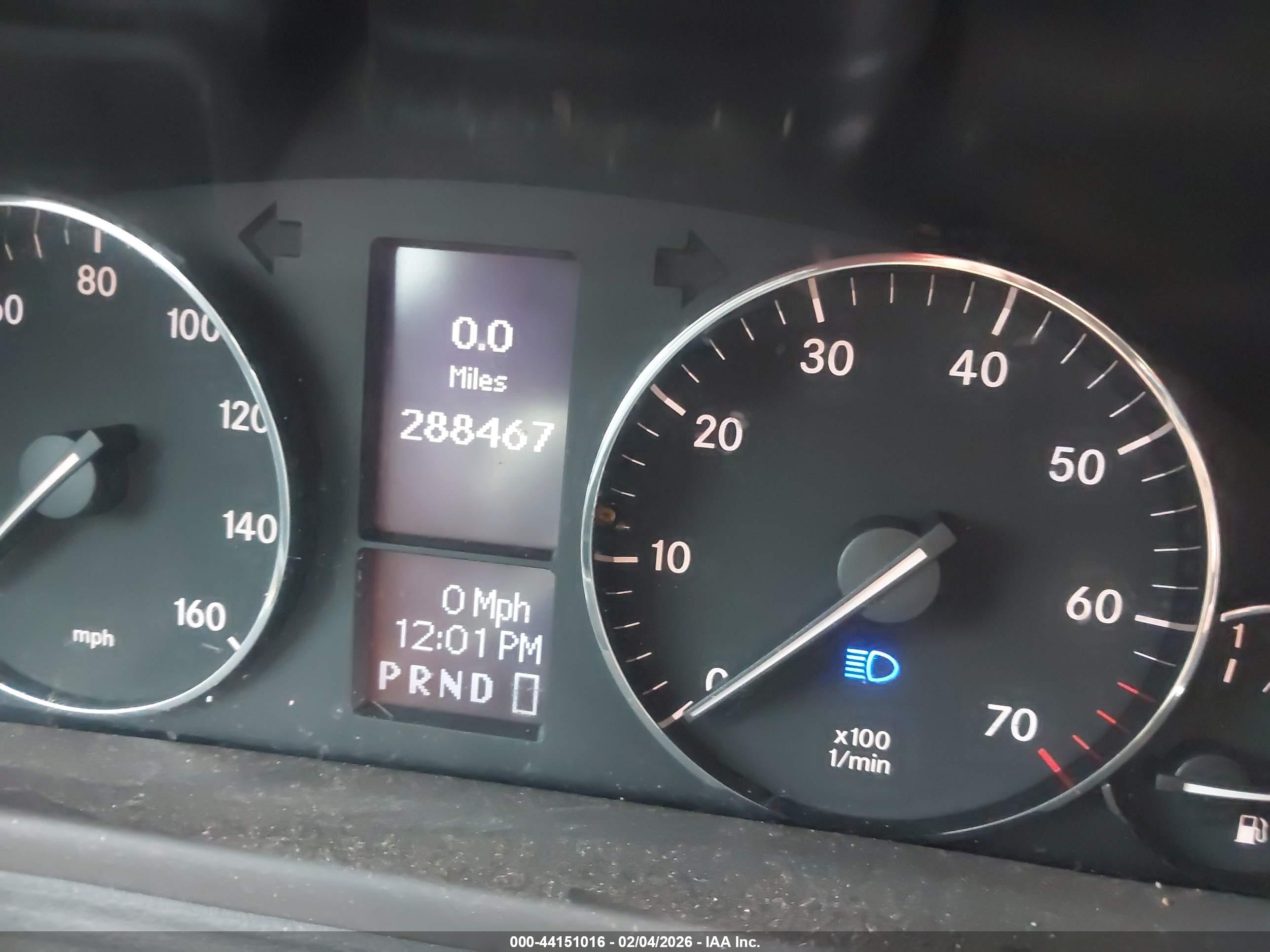 MERCEDES-BENZ C image 7
