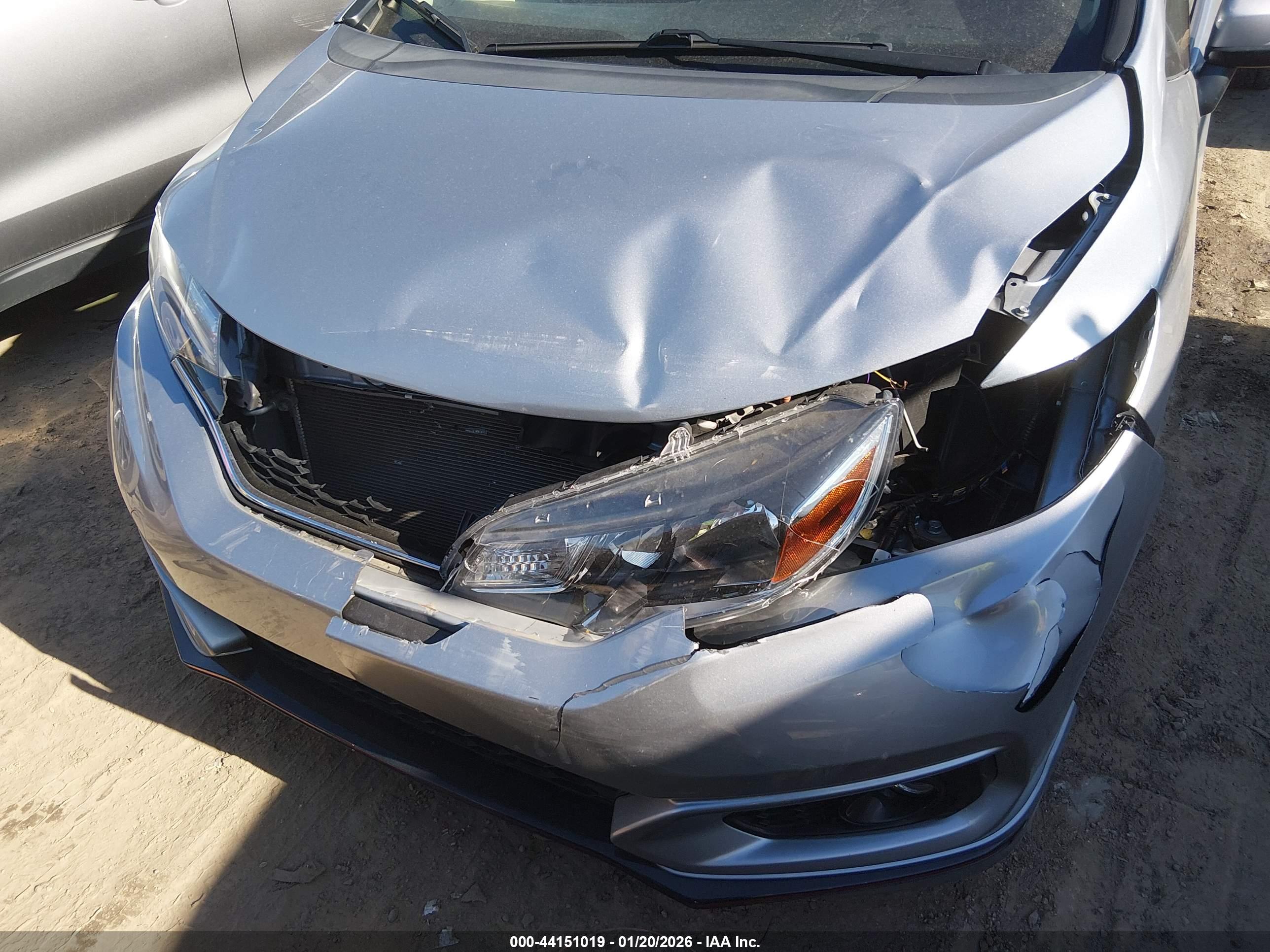 HONDA FIT image 6