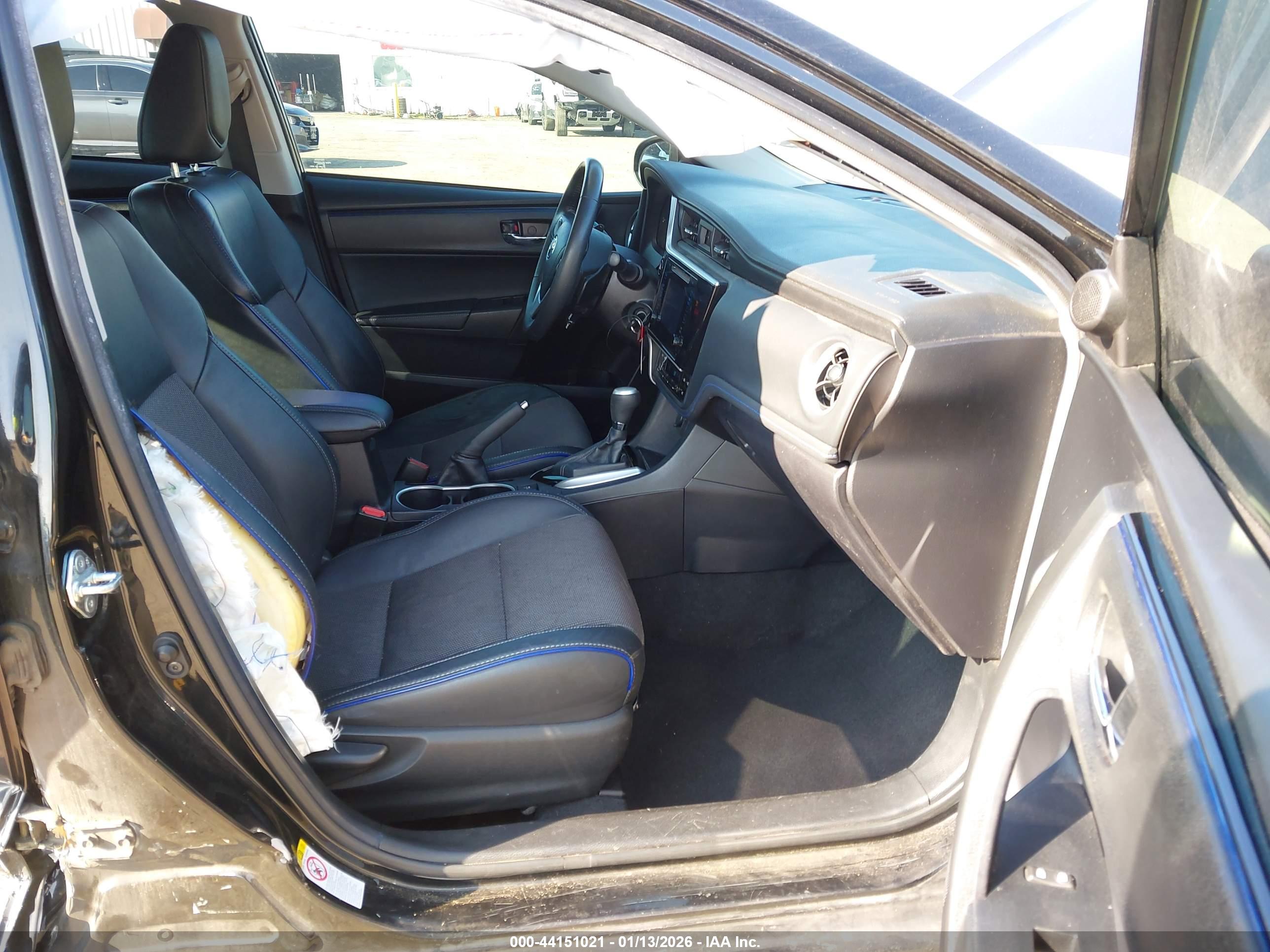 TOYOTA COROLLA image 5