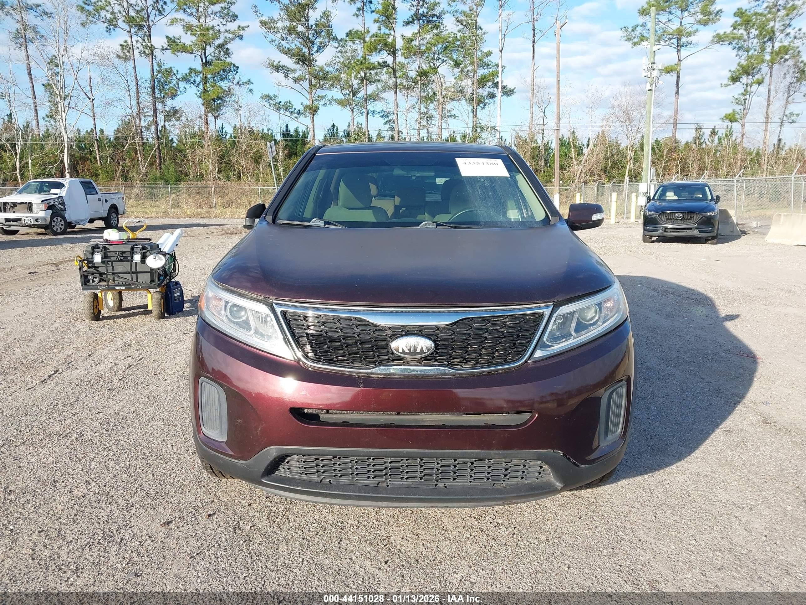 KIA SORENTO image 6