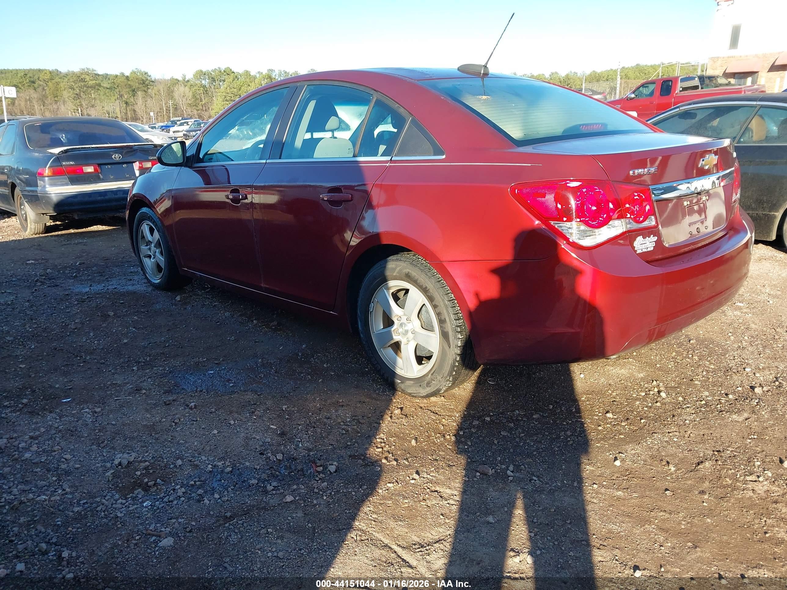 CHEVROLET CRUZE image 3
