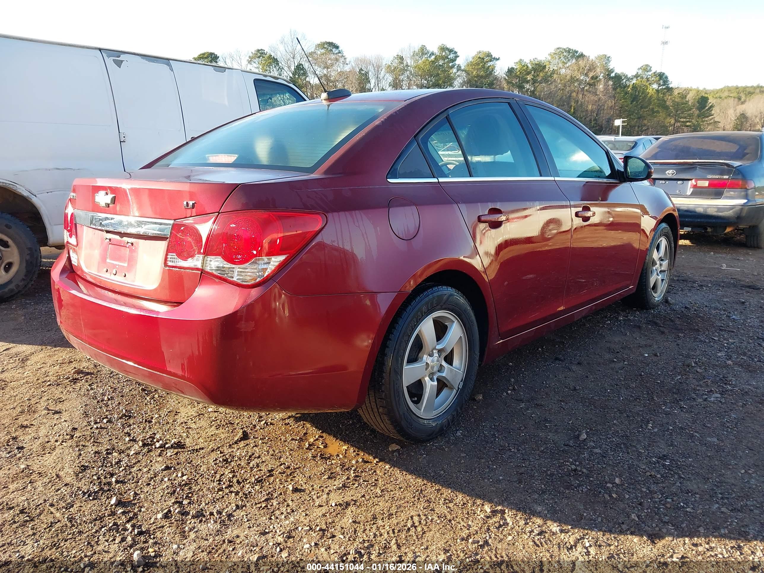 CHEVROLET CRUZE image 4