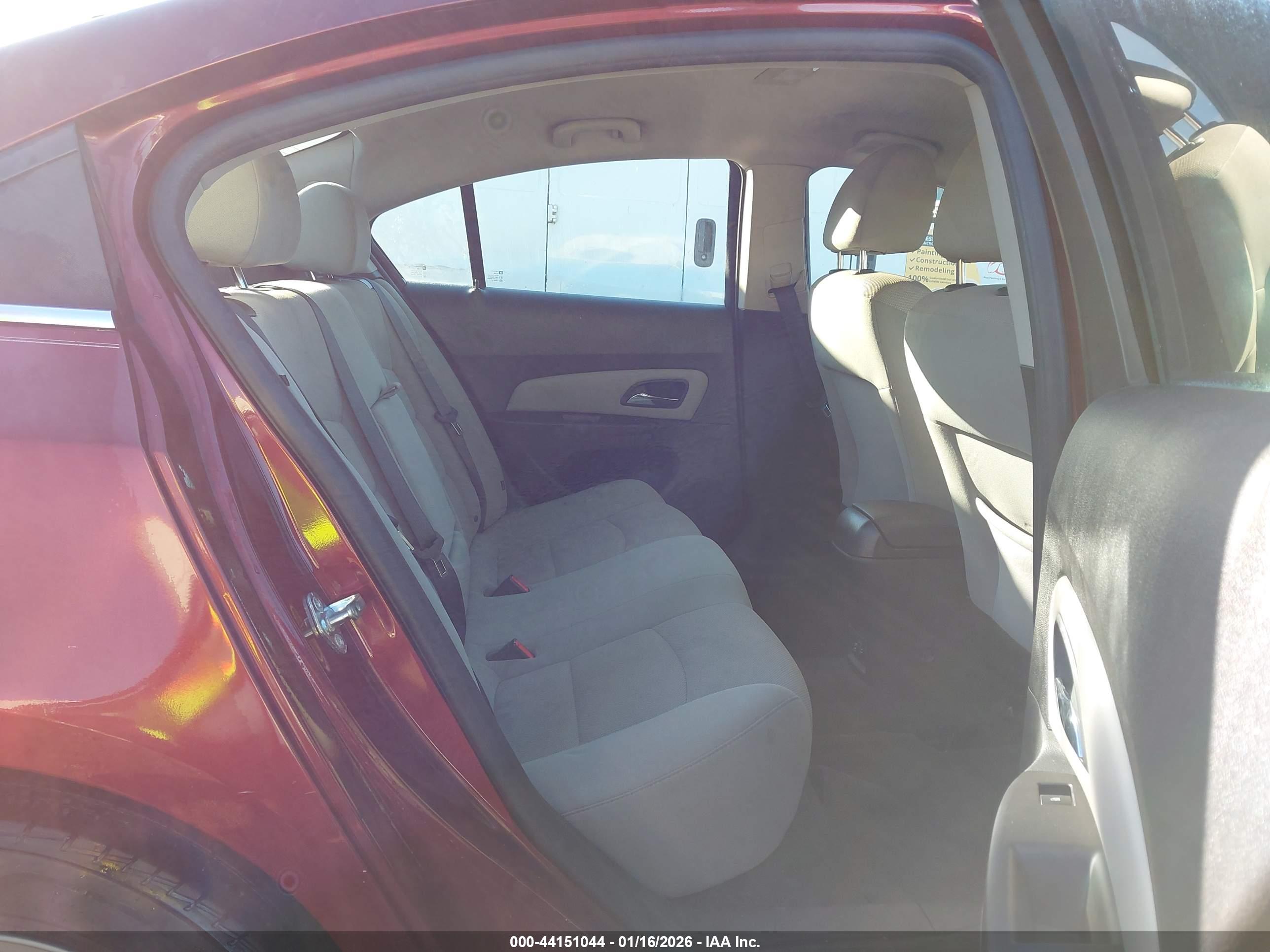CHEVROLET CRUZE image 8