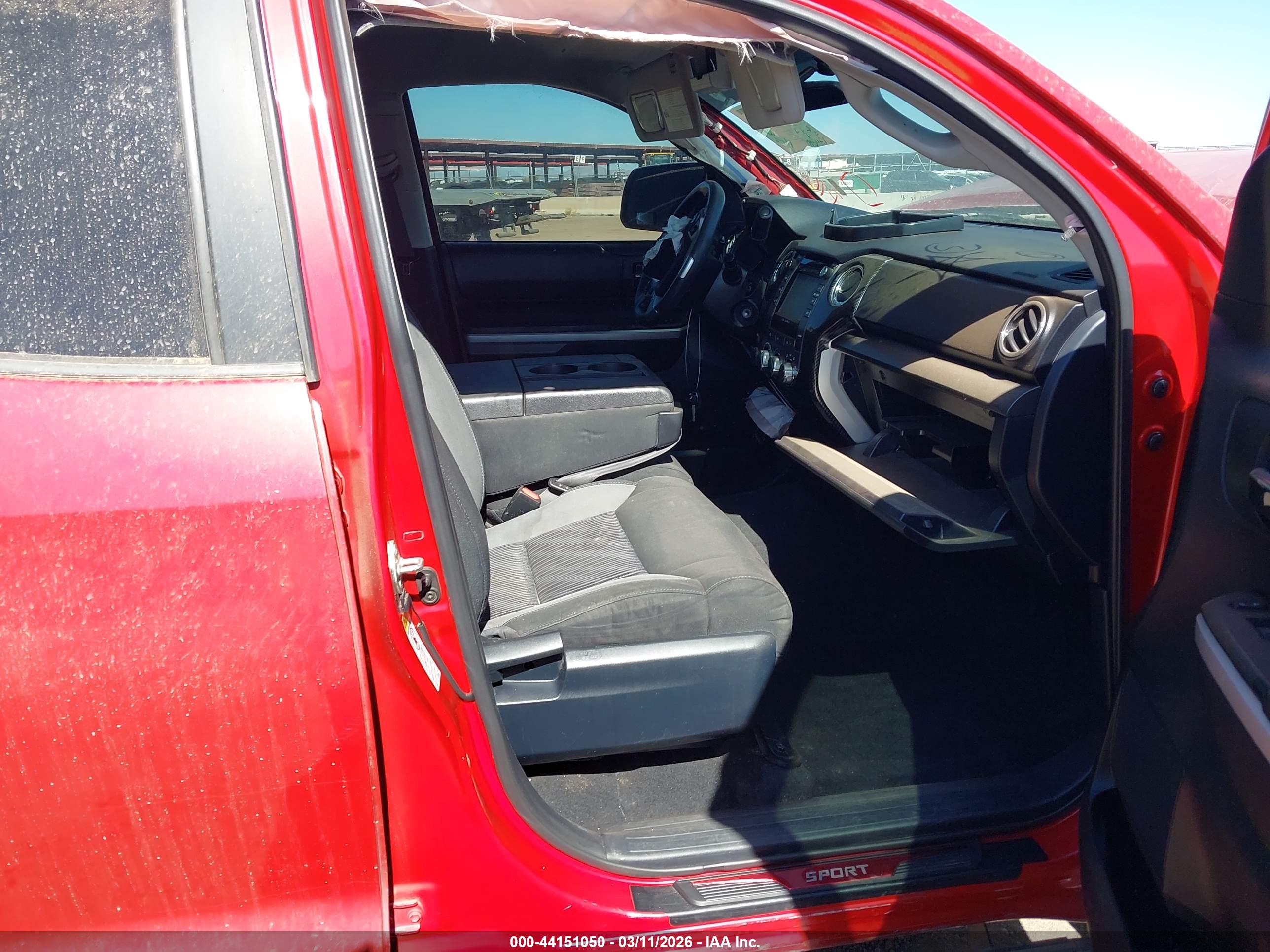 TOYOTA TUNDRA image 5