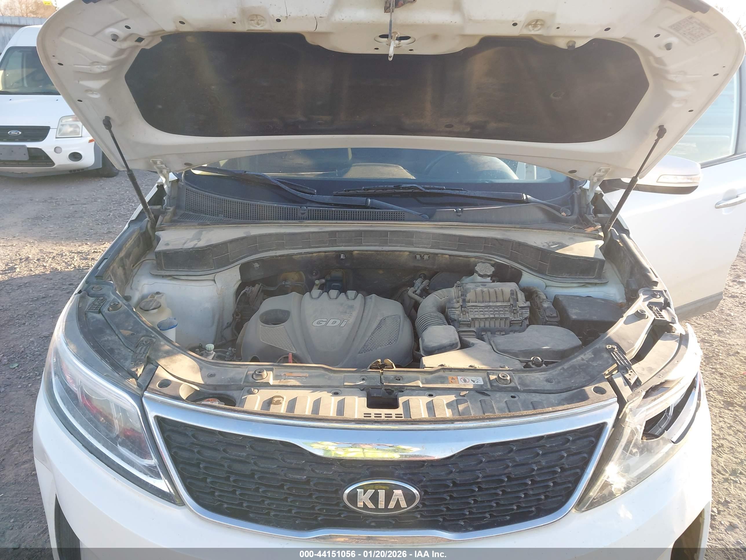 KIA SORENTO image 10