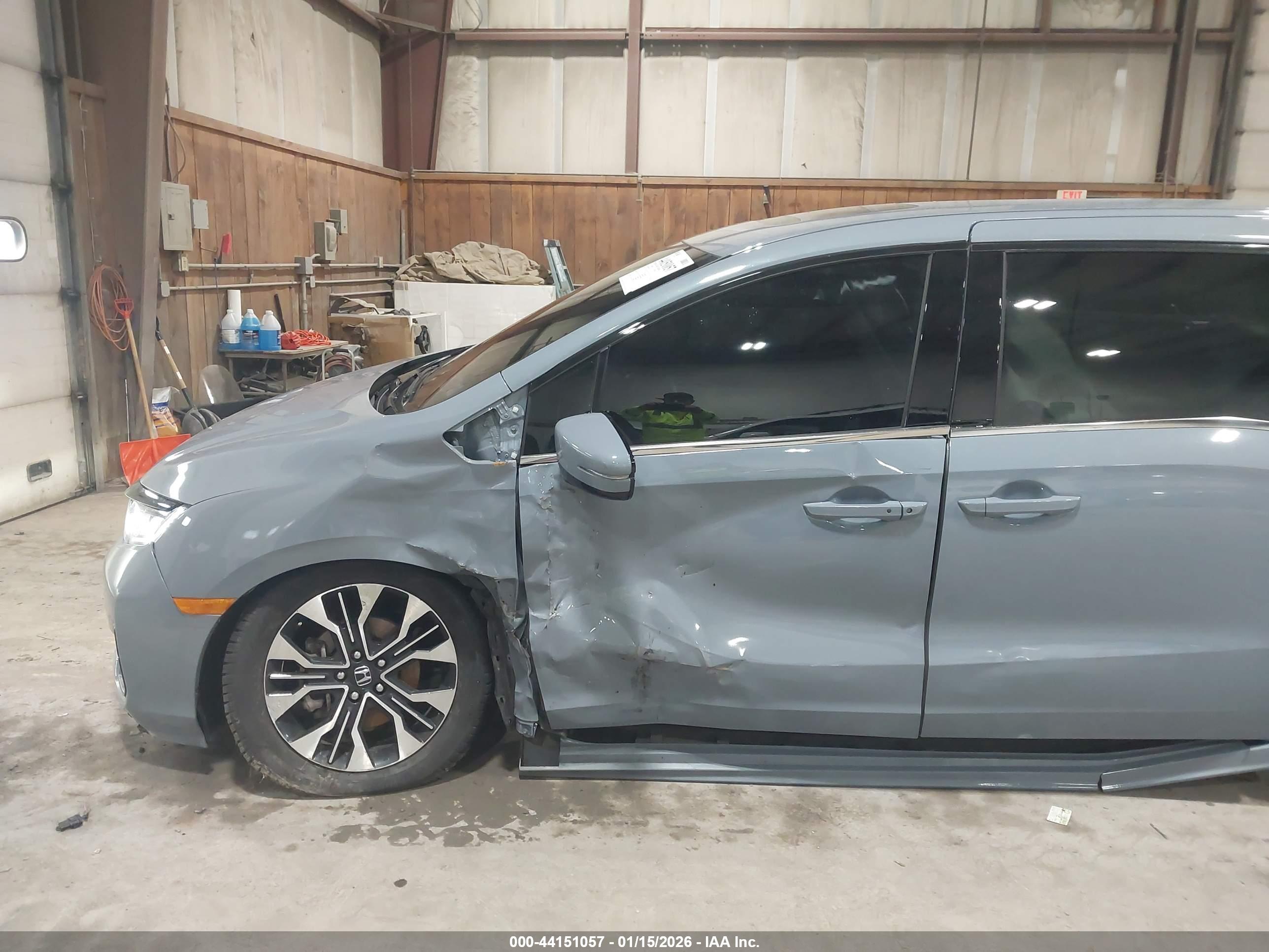 HONDA ODYSSEY image 6