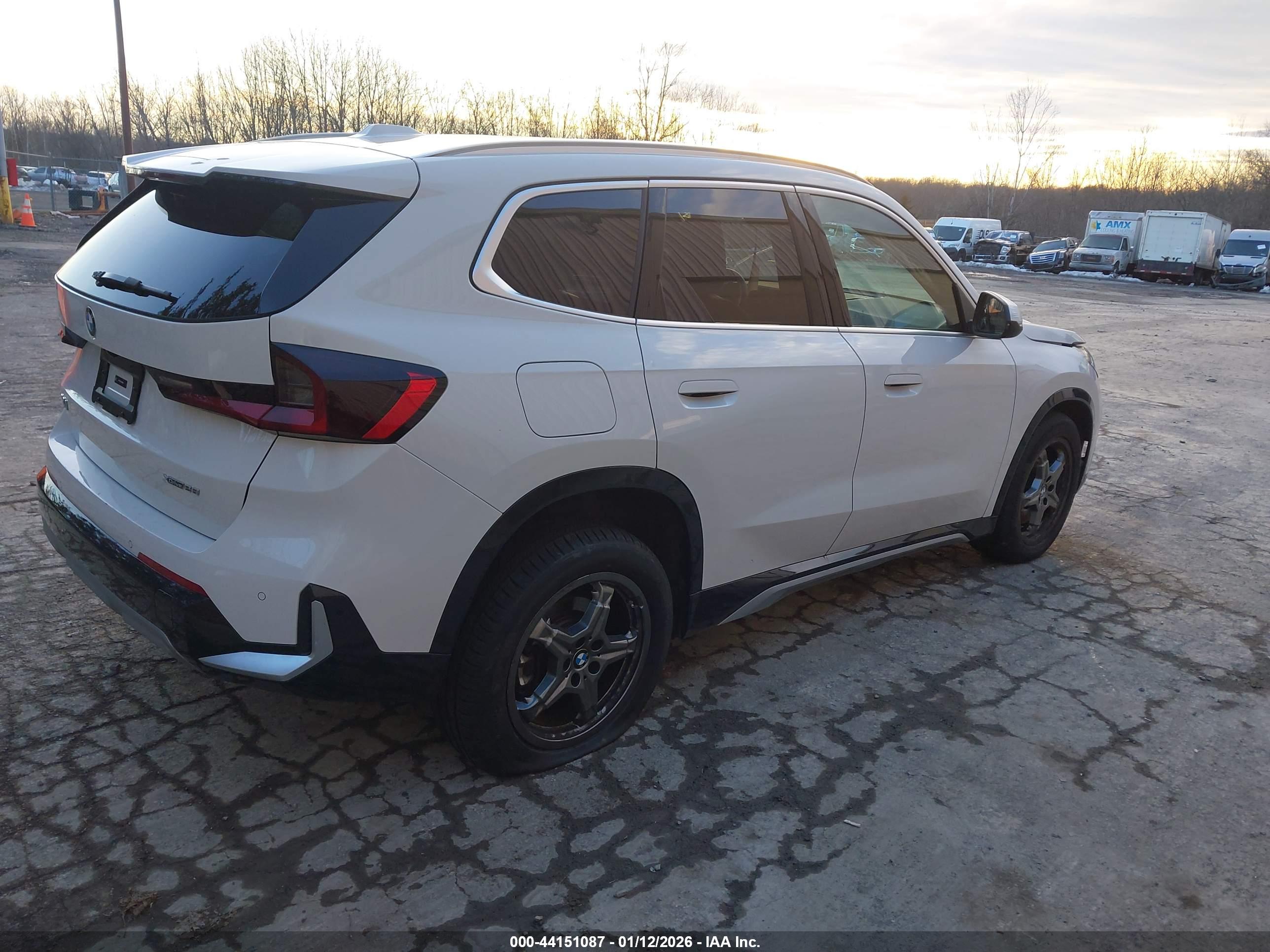 BMW X1 image 4
