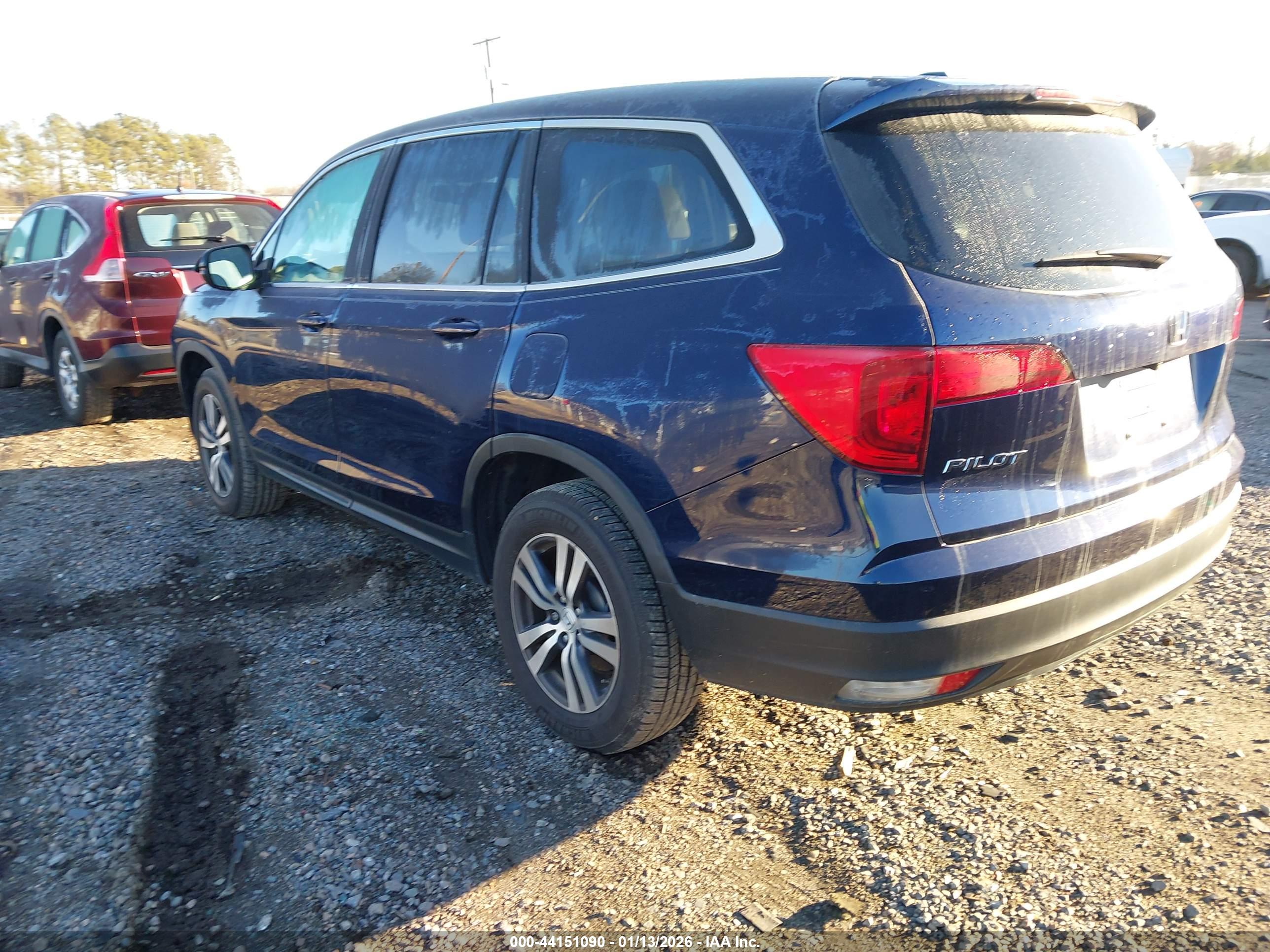 HONDA PILOT image 3